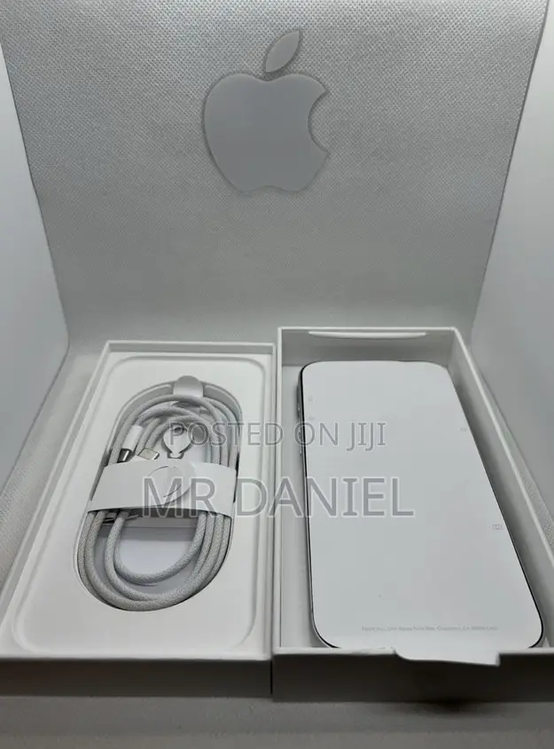 New Apple iPhone 17 Pro Max 1 TB Silver