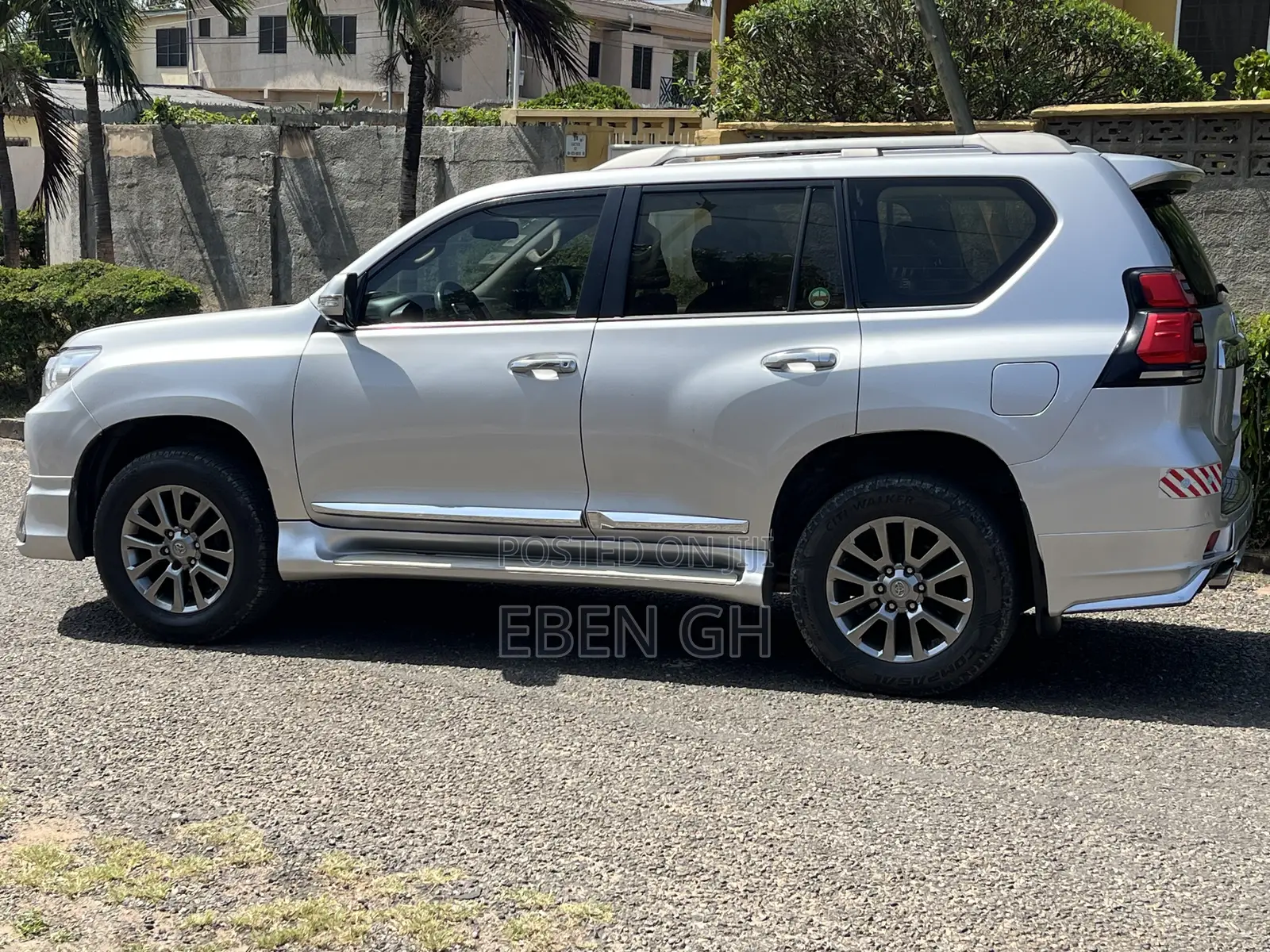 Toyota Land Cruiser Prado 4.0 Petrol GX-R 2018 Silver