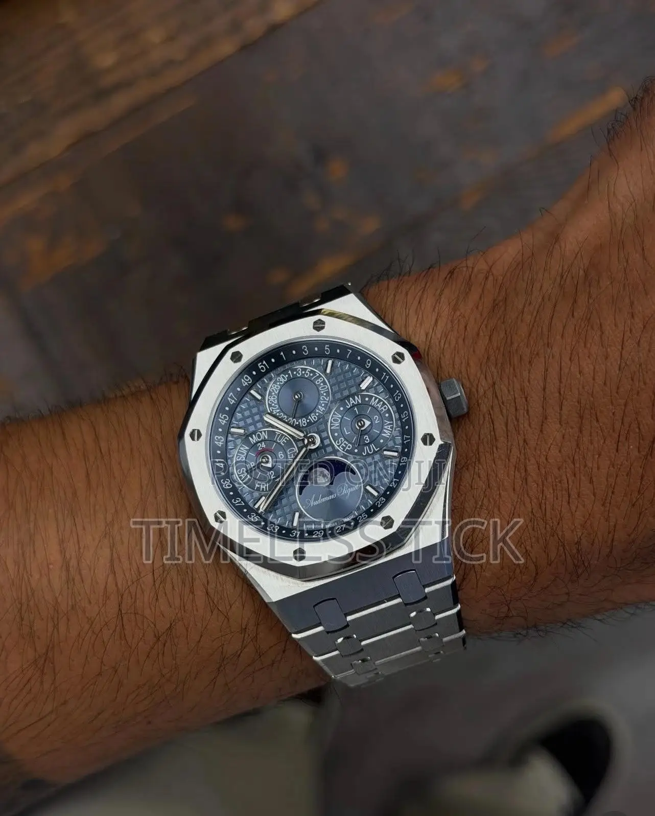 AP Men Watch