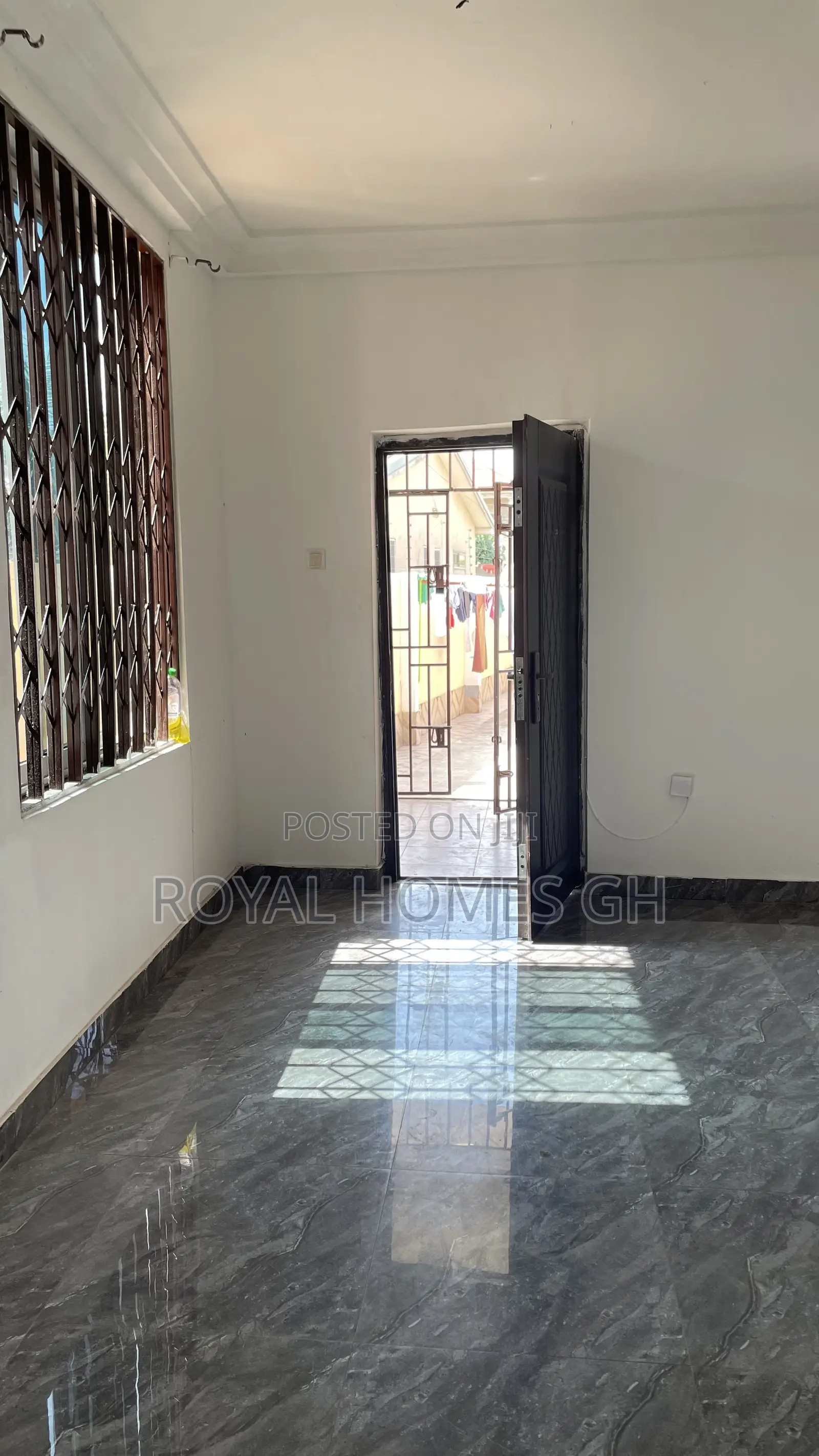 2bdrm Apartment in Royal Homes Gh, East Legon for rent