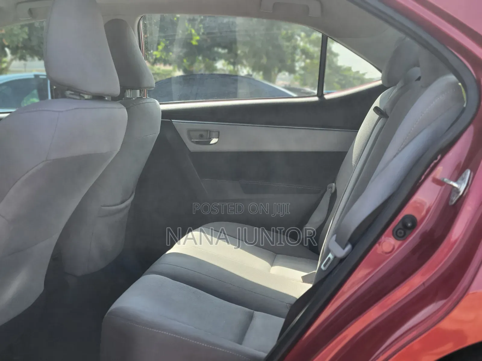 Toyota Corolla LE 4dr Sedan (1.8L 4cyl CVT) 2016 Red