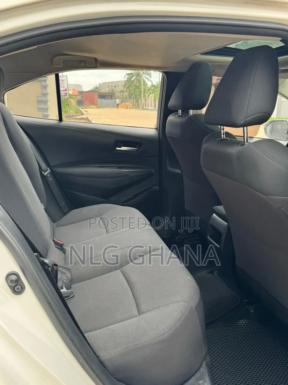 New Toyota Corolla 2022 White
