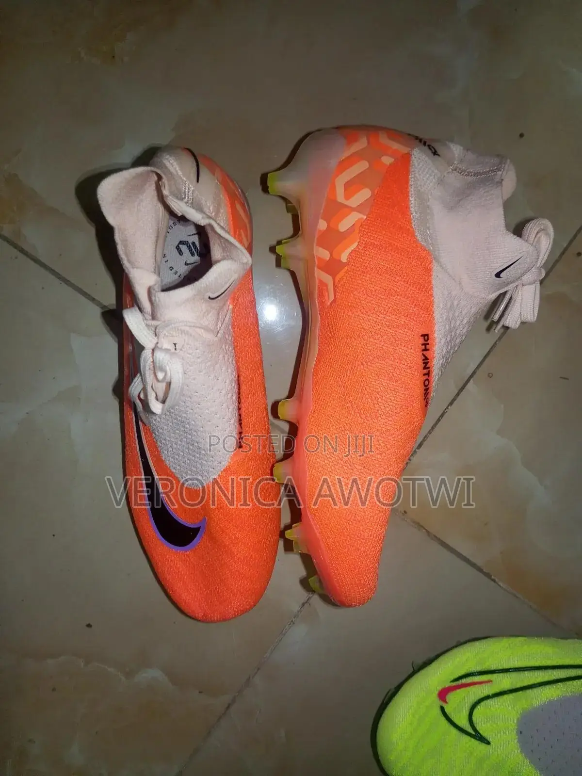 Nike Phantom Boot