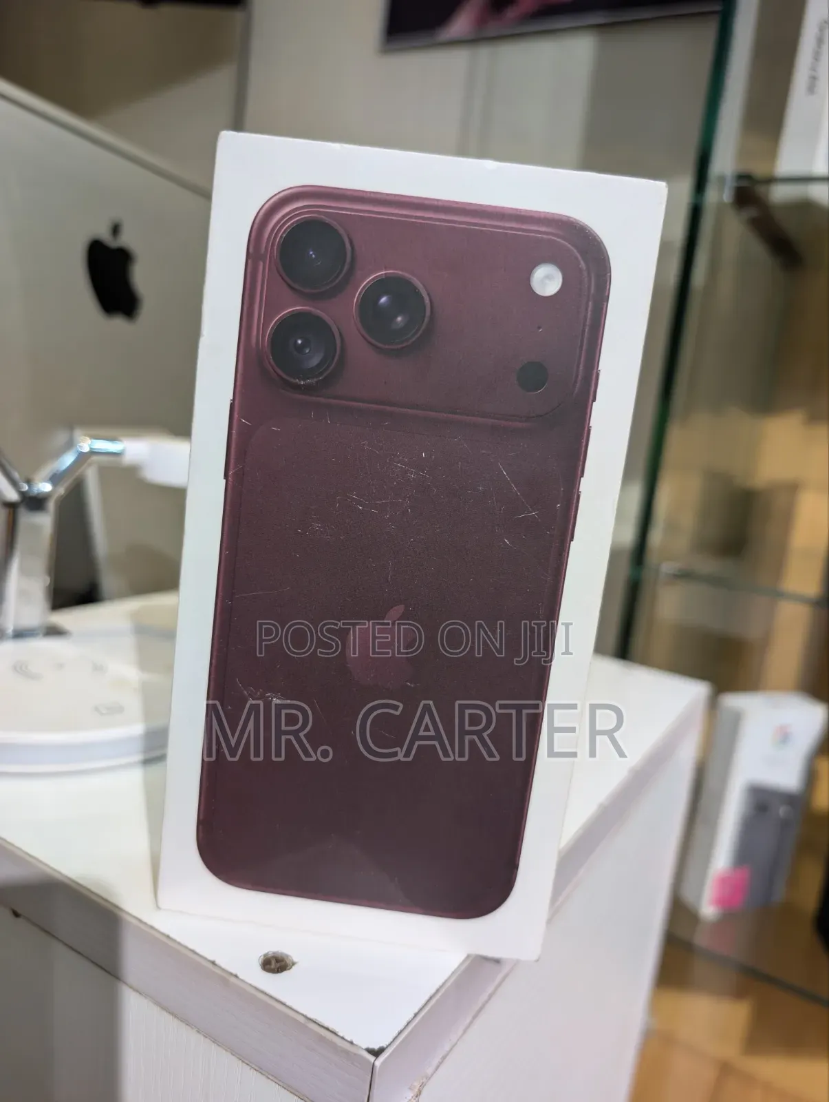 New Apple iPhone 18 Pro Max 1 TB Red