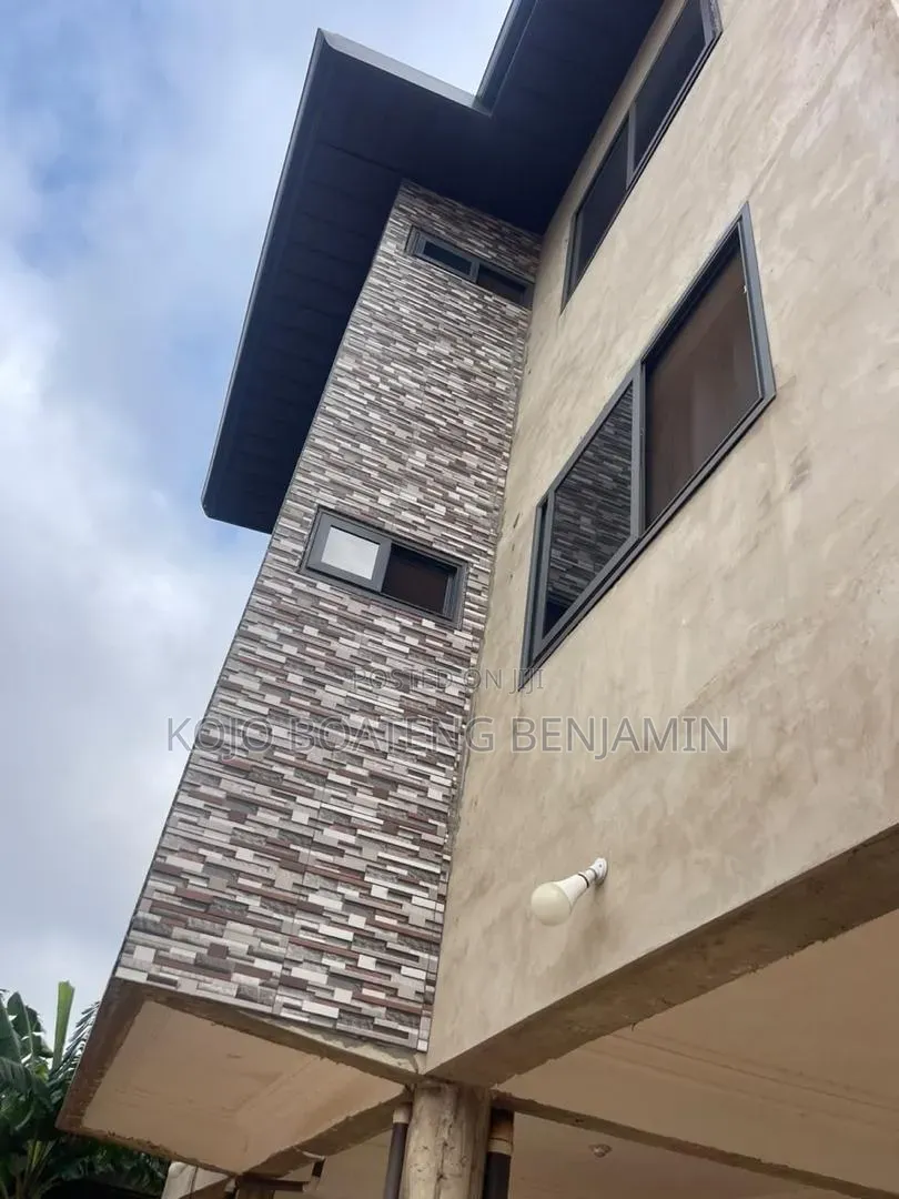 2bdrm Apartment in New Site for rent