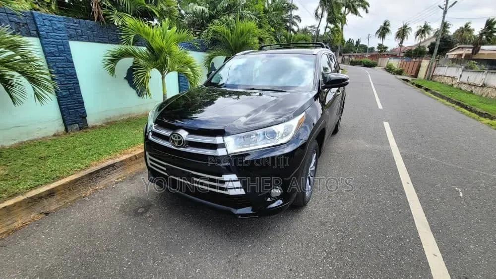 Toyota Highlander XLE 2019 Black