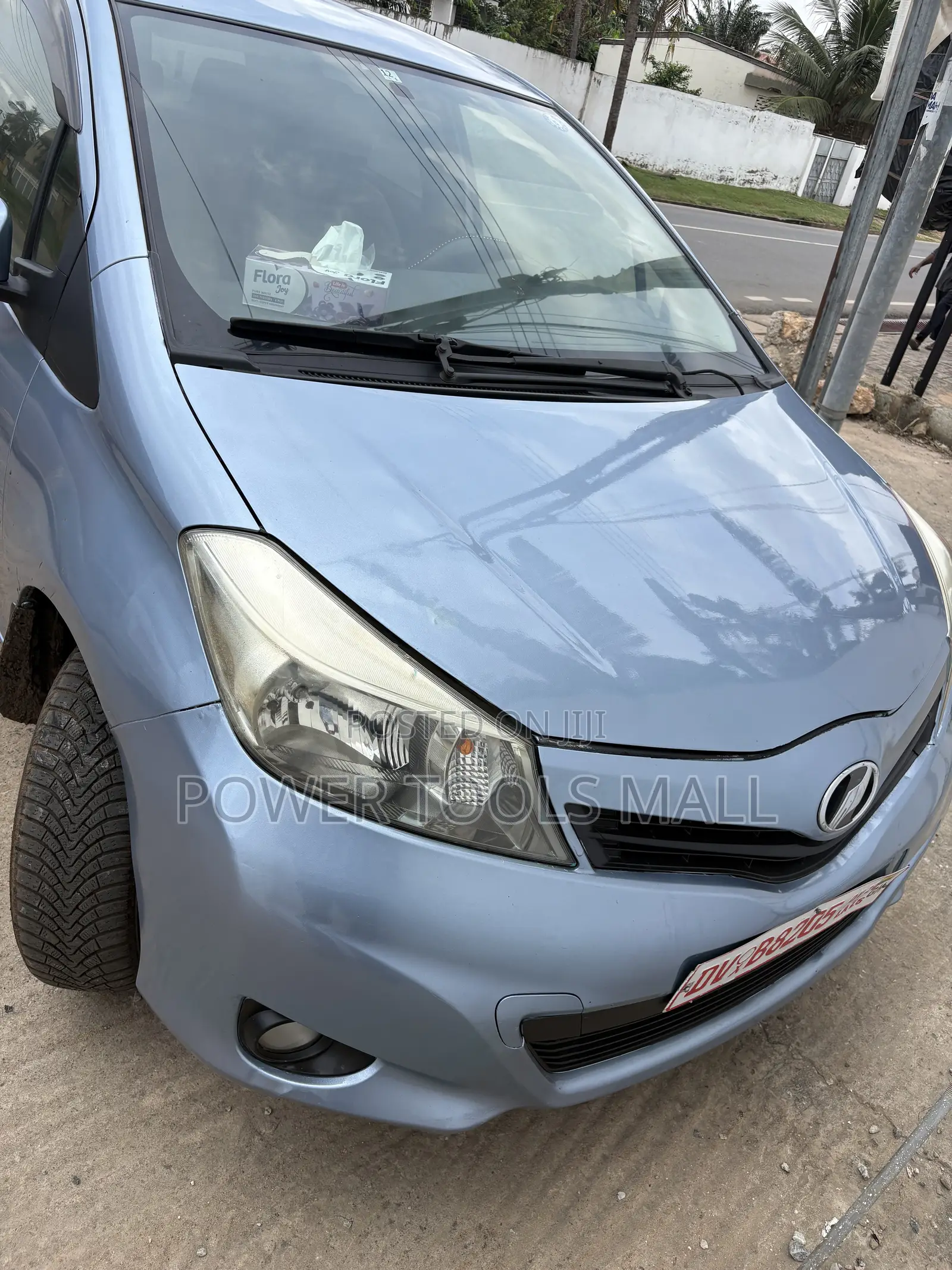 Toyota Vitz 2012 Blue