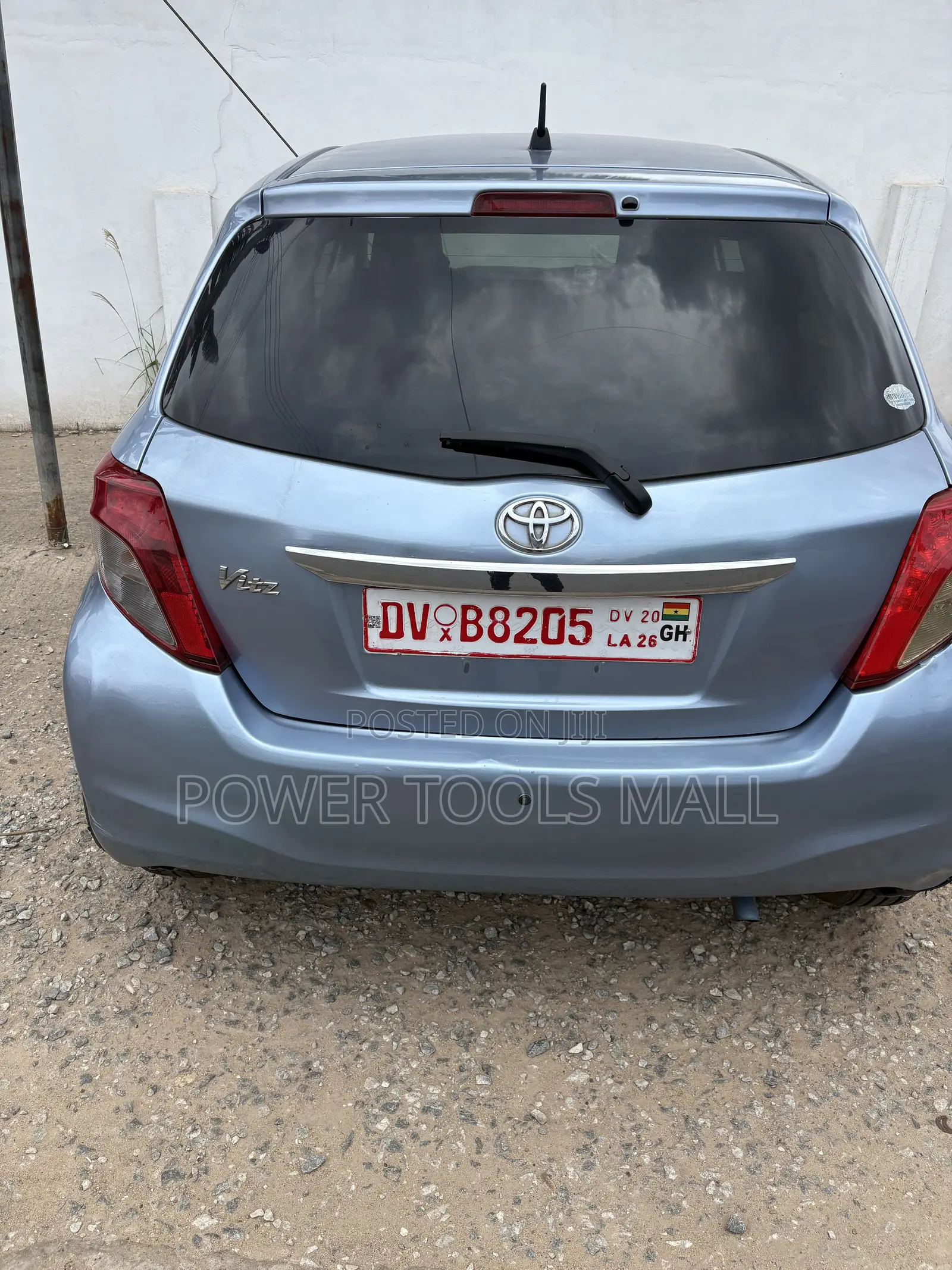 Toyota Vitz 2012 Blue