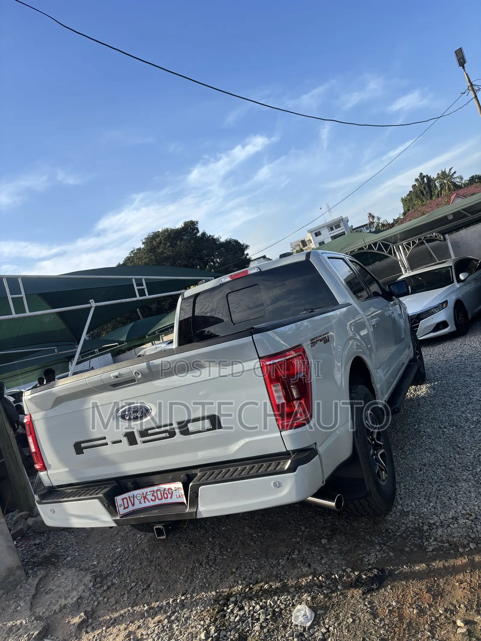 Ford F-150 XLT 2023 Silver