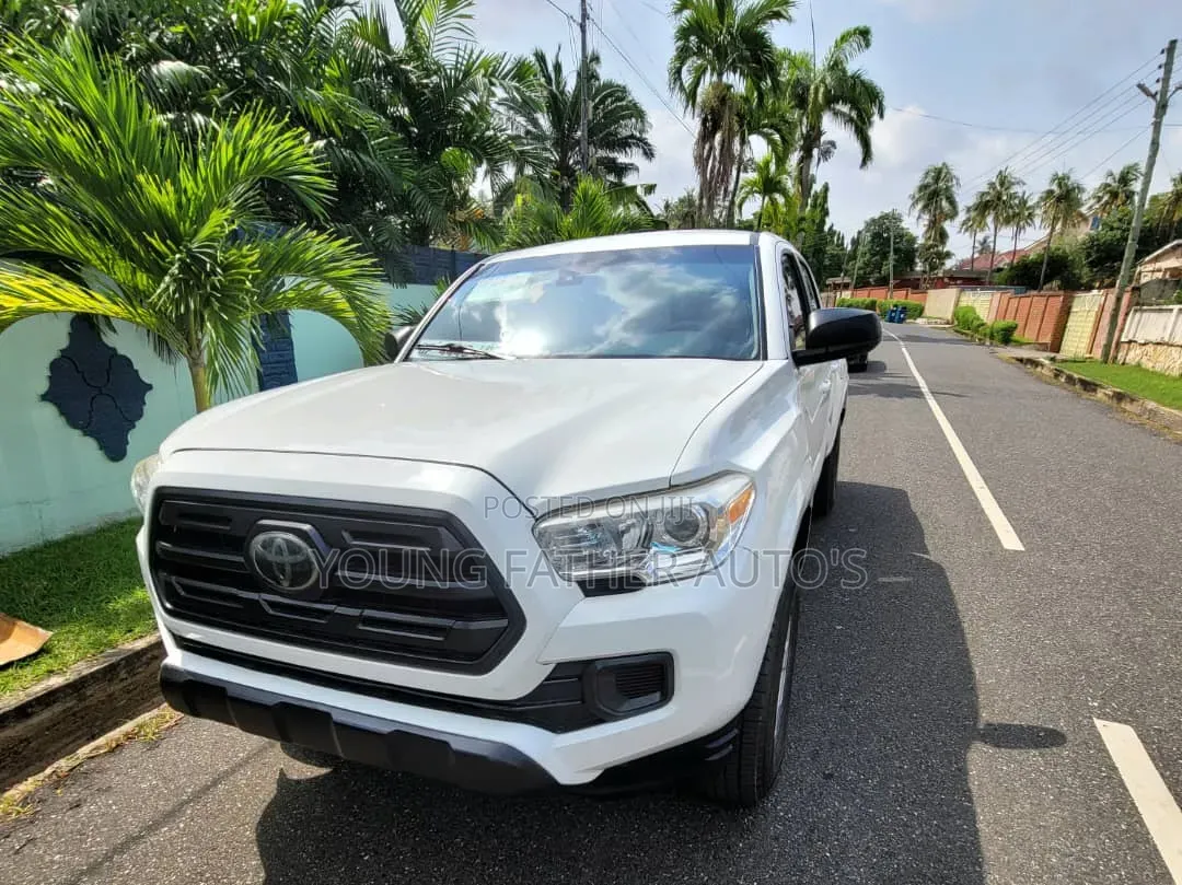 Toyota Tacoma TRD Sport 2018 White