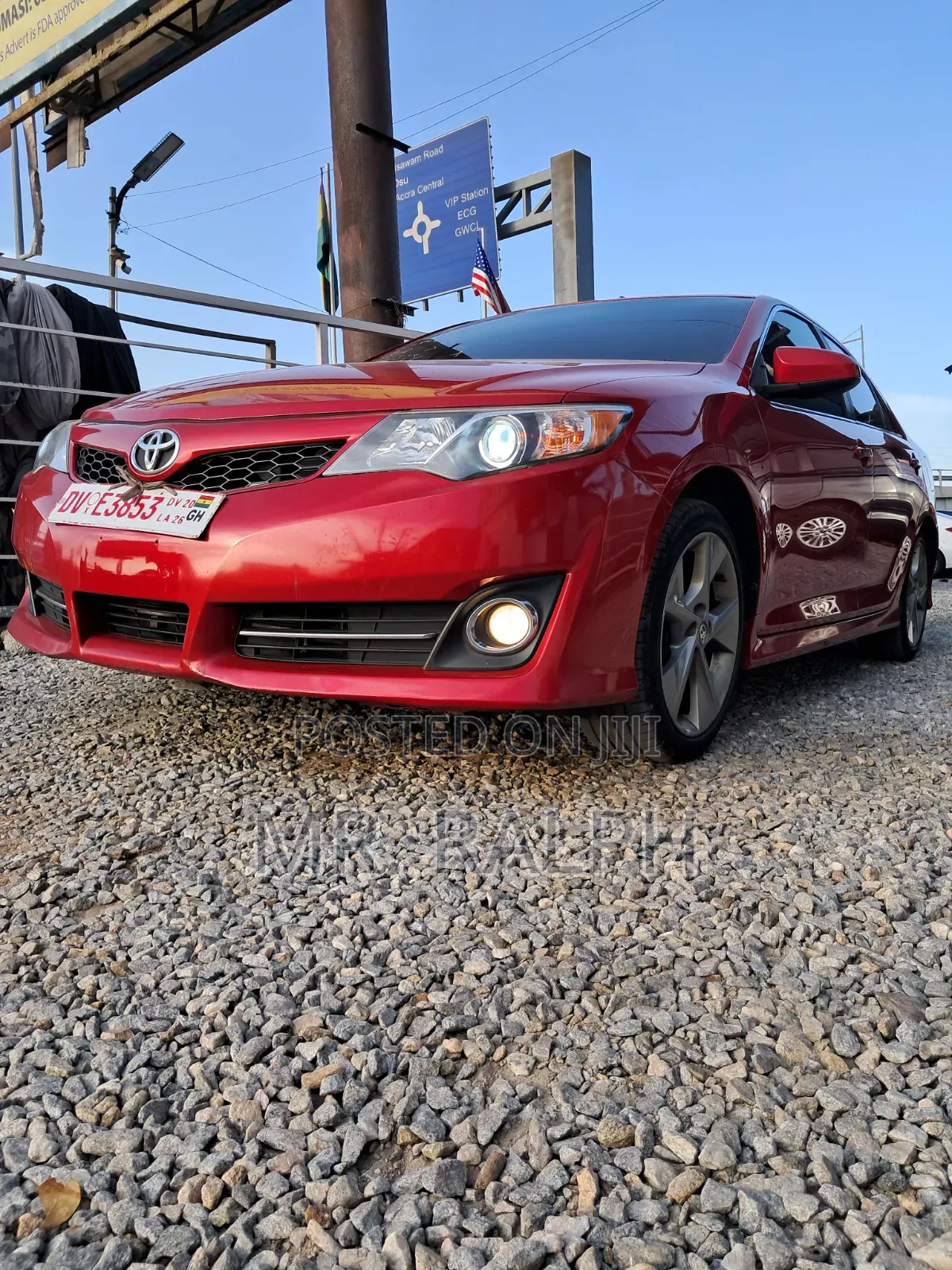 Toyota Camry SE 4dr Sedan (2.5L 4cyl 6A) 2014 Red