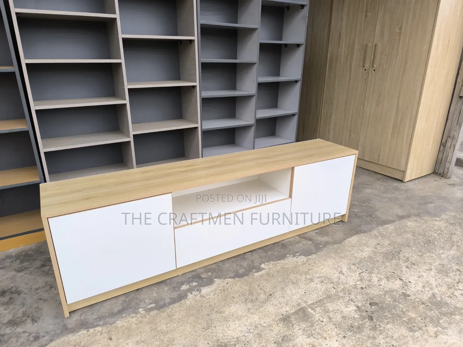6ft TV Stand Laminated Foreign Wood