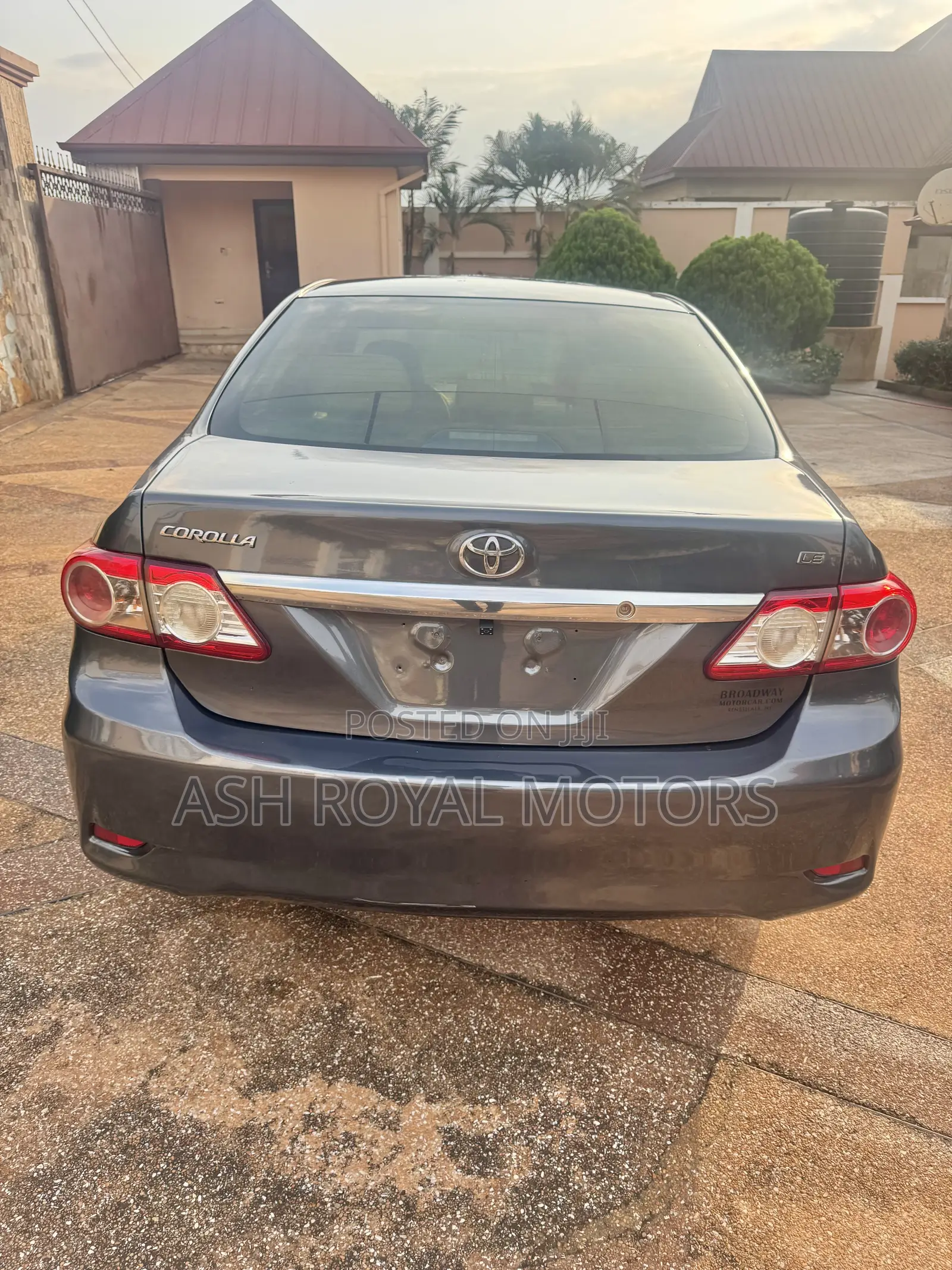 Toyota Corolla 2013 Gray