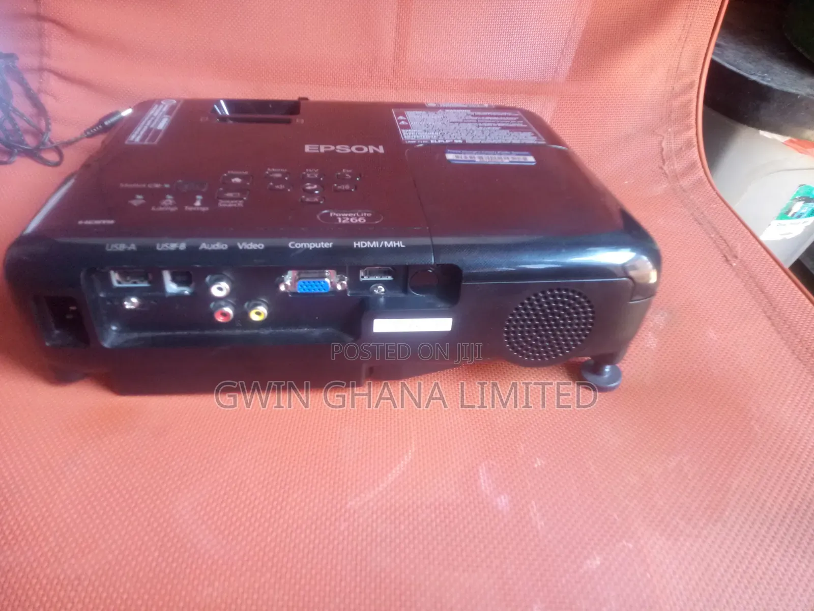 Epson PowerLite 1266 3600-Lumen WXGA 3LCD Projector