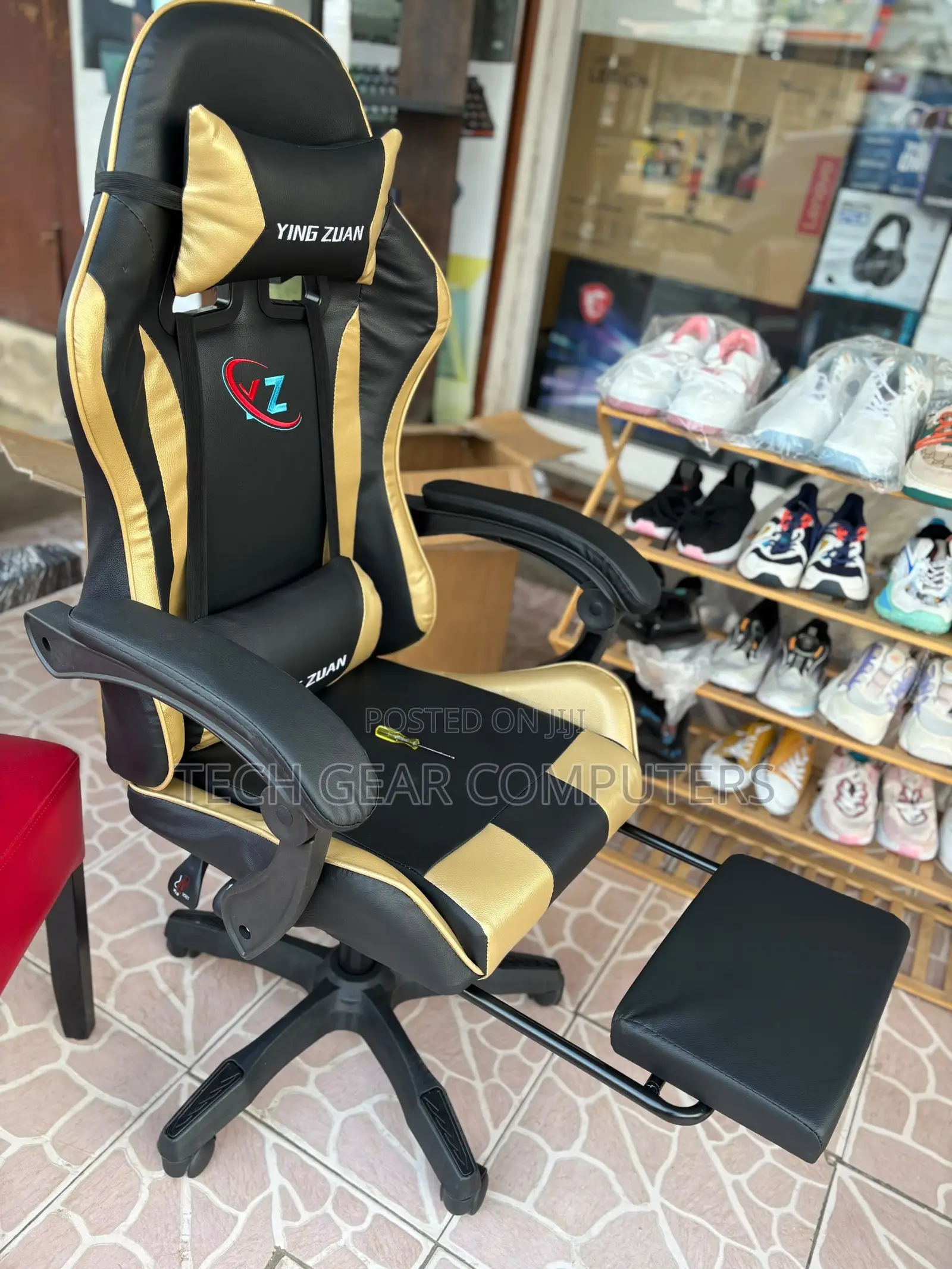 High Quality Gaming Chair Light Office Chair All Colors Available
