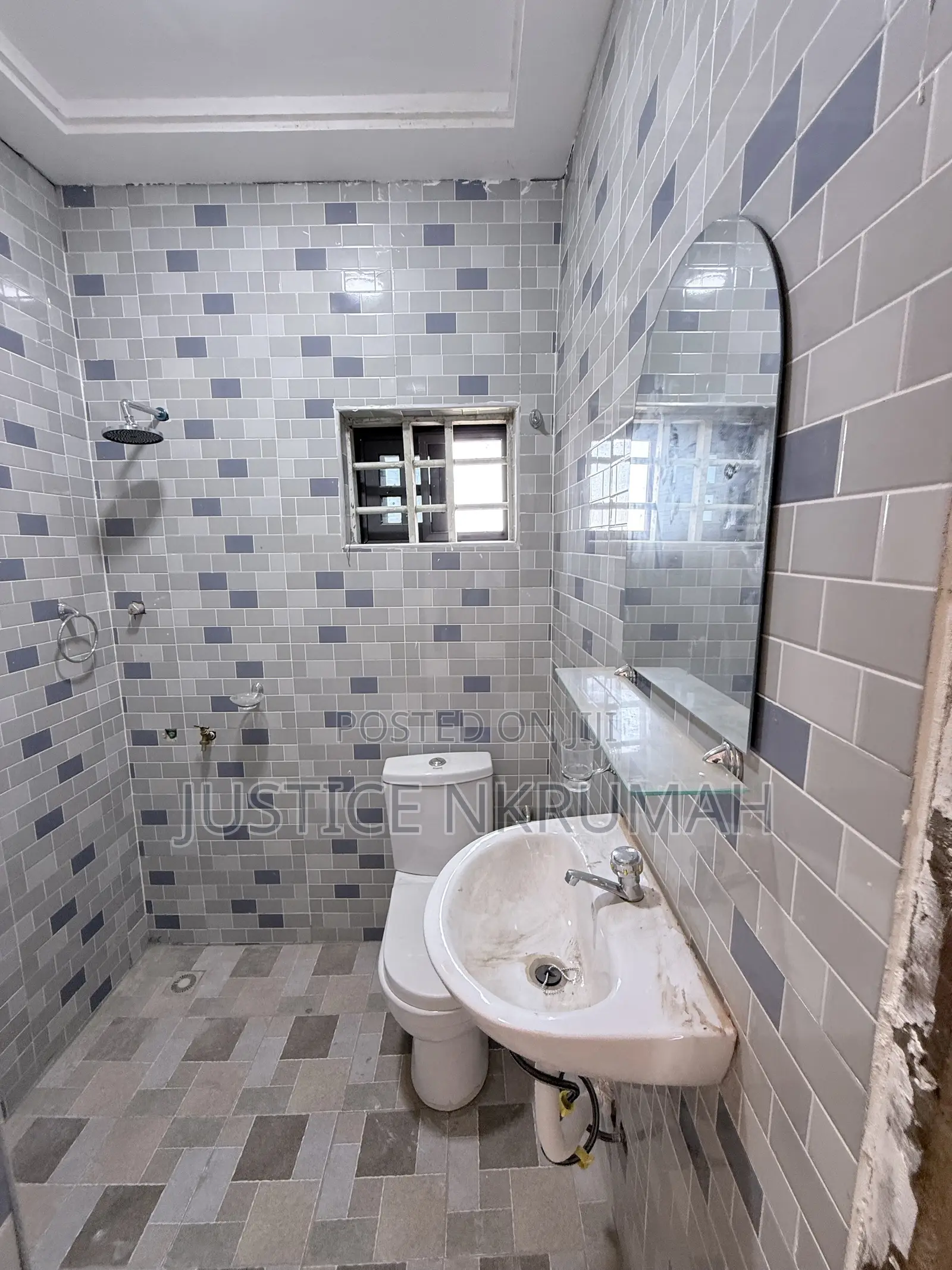 1bdrm Apartment in Mr Justice Estate, Bortiano for rent