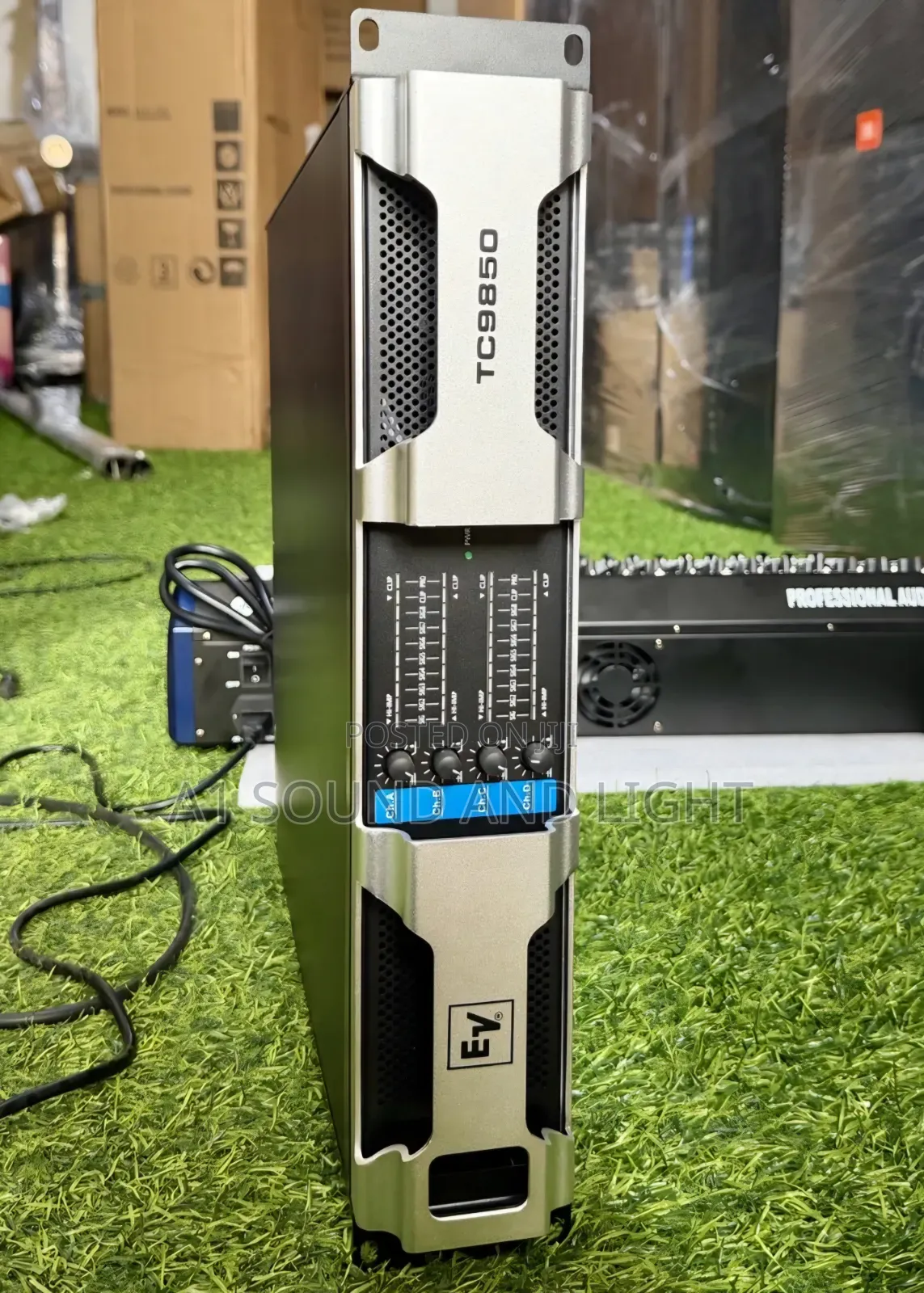 EV TC9850 4-Channels Line Array Amplifier