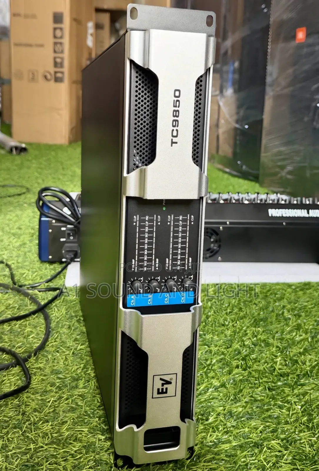 EV TC9850 4-Channels Line Array Amplifier