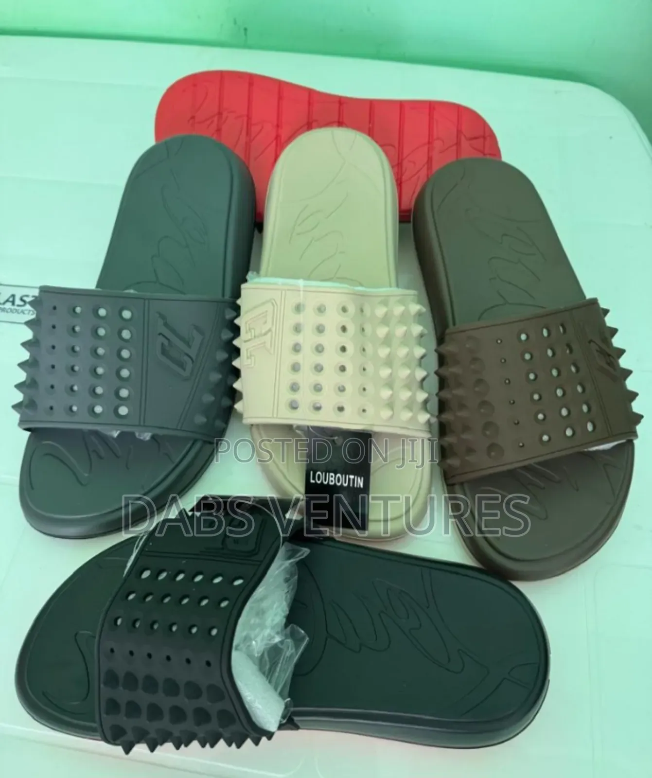 Classic Men Slippers Available 40-45
