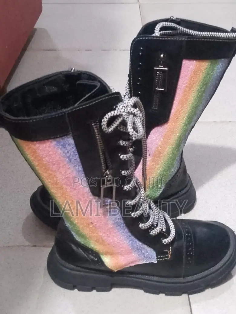 Unisex High Top Boots Size 35