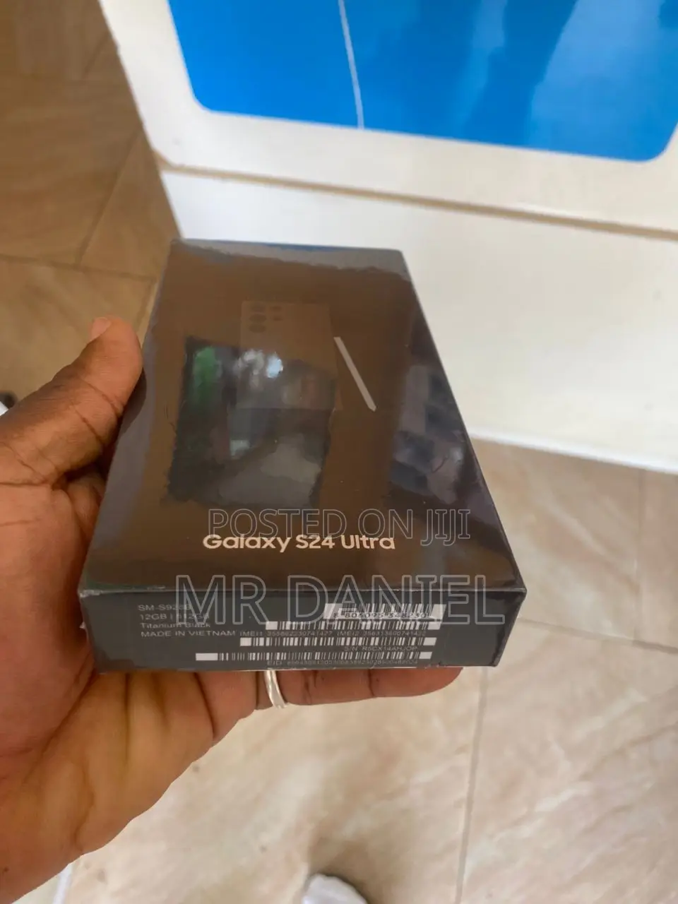 New Samsung Galaxy S24 Ultra 1 TB Black