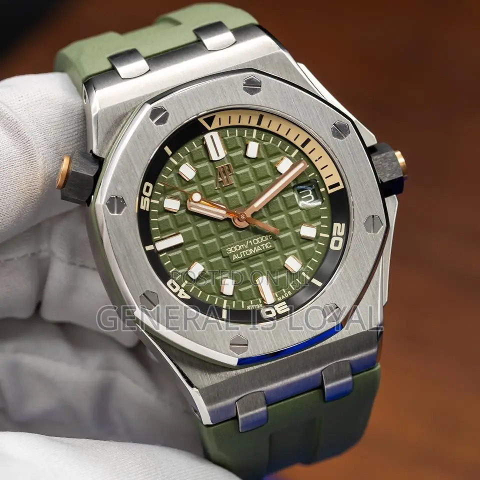 Audemars Piguet Royal Oak Offshore Diver Silver Green Silicone Strap