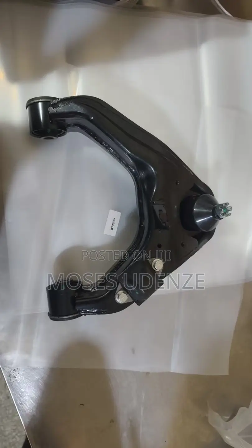 Mitsubishi Pajaro 2013,14,15,16, Front Upper Arms