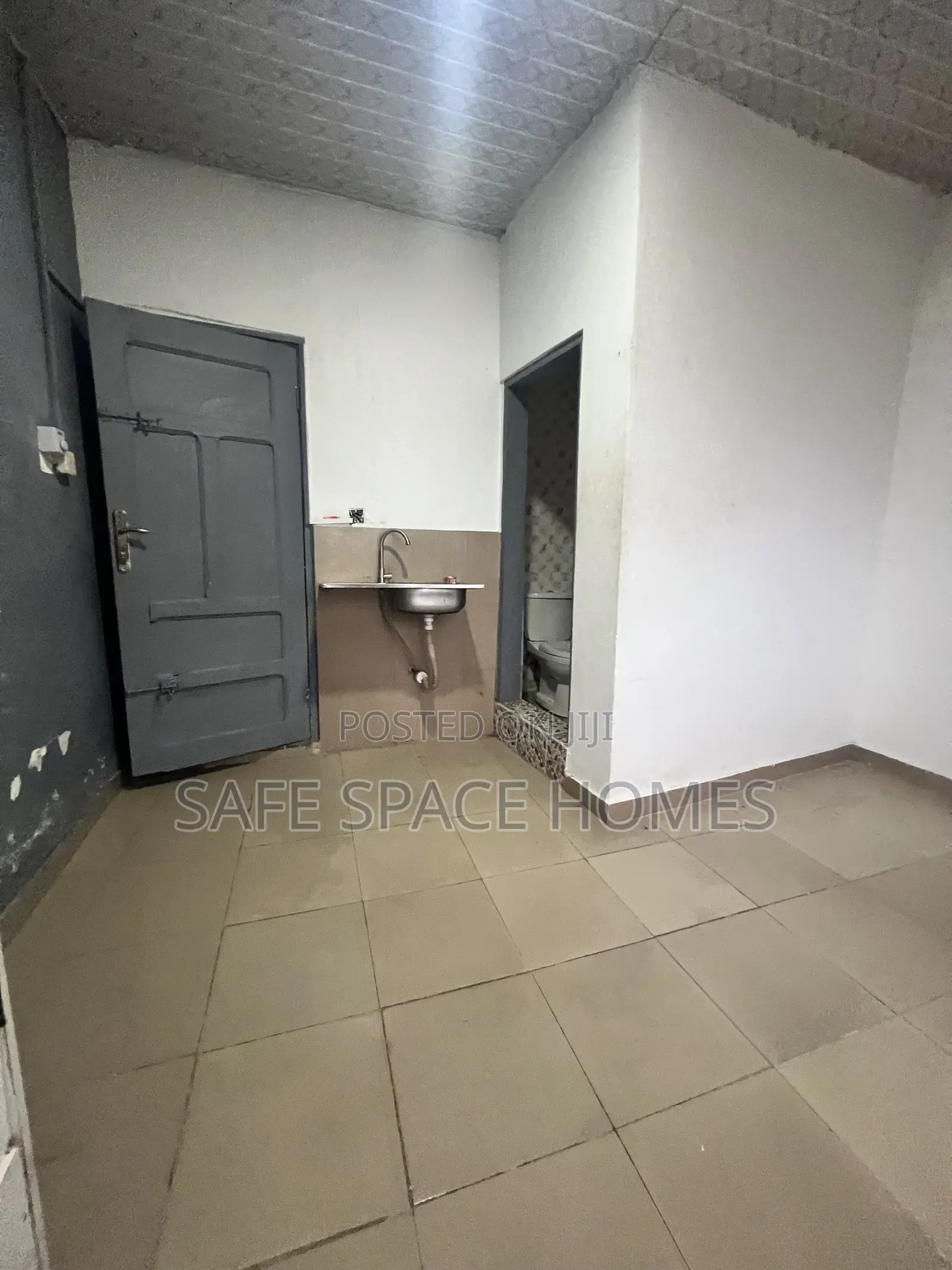 1bdrm Apartment in Tseaddo for rent