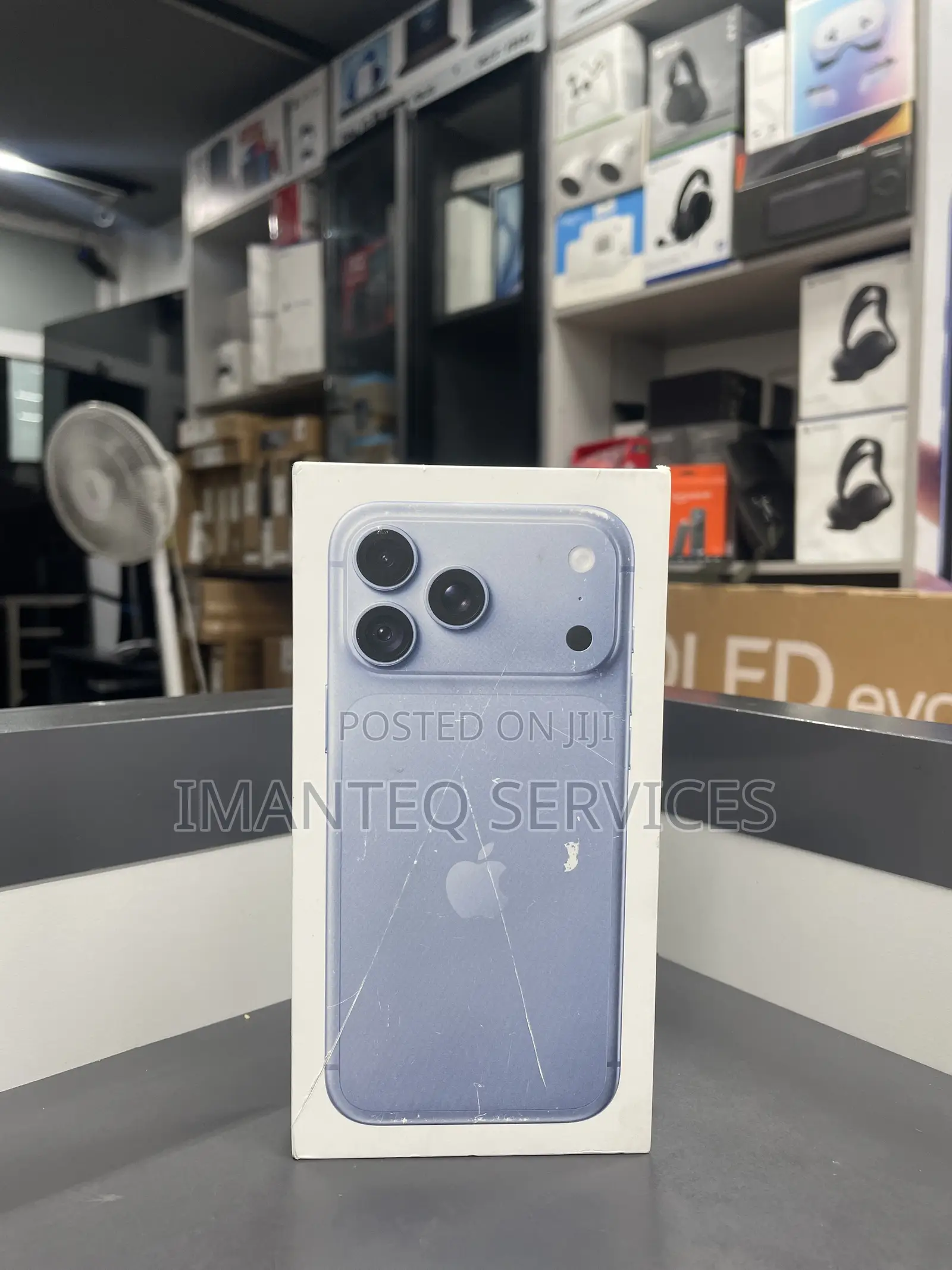 New Apple iPhone 18 Pro Max 1 TB Blue