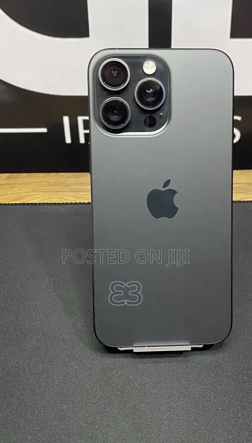 New Apple iPhone 16 Pro Max 256 GB Black