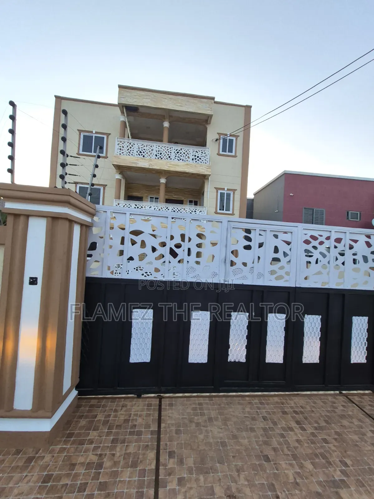 2bdrm Apartment in Acp Franco Area, Kwabenya for rent