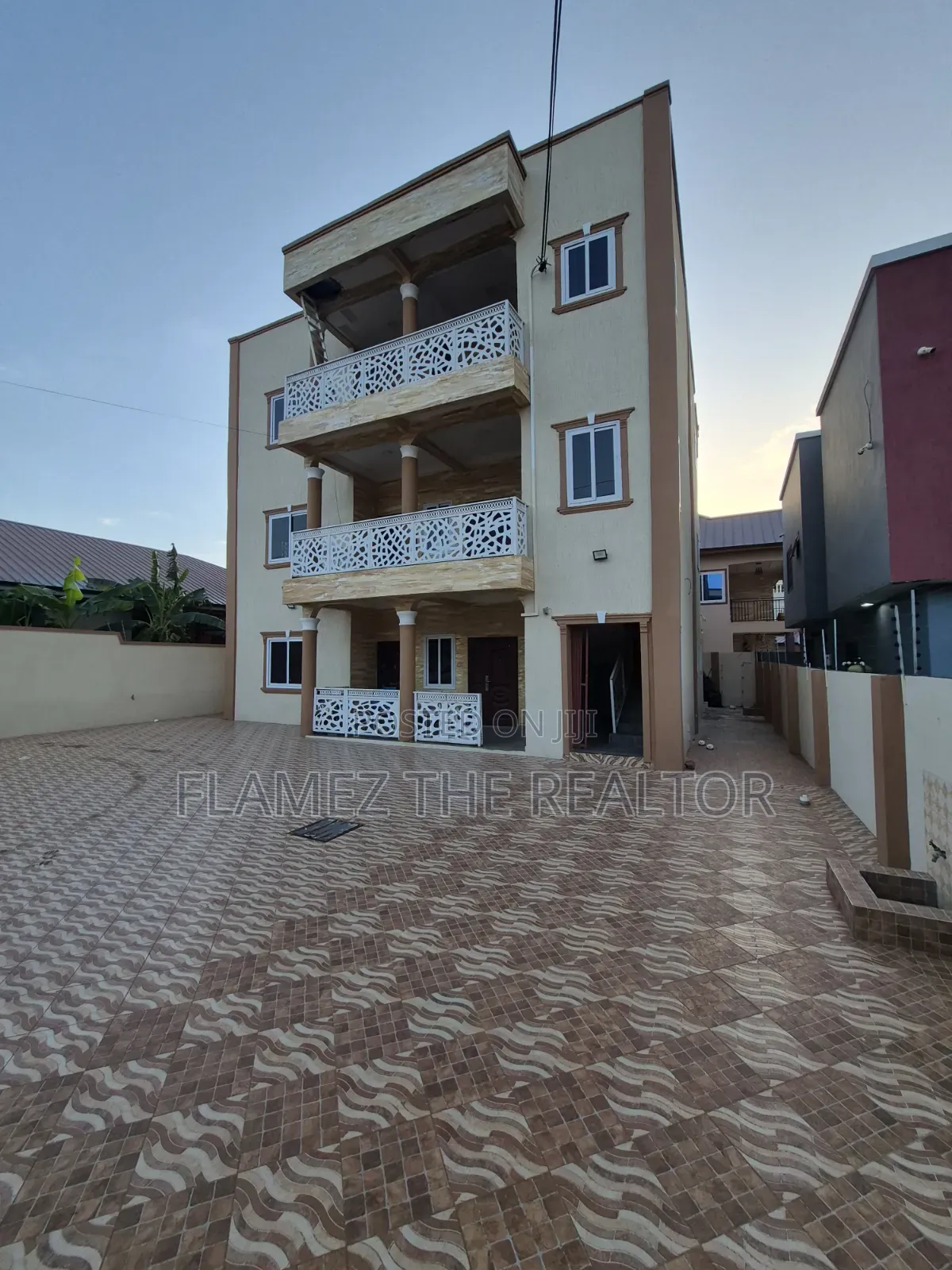 2bdrm Apartment in Acp Franco Area, Kwabenya for rent