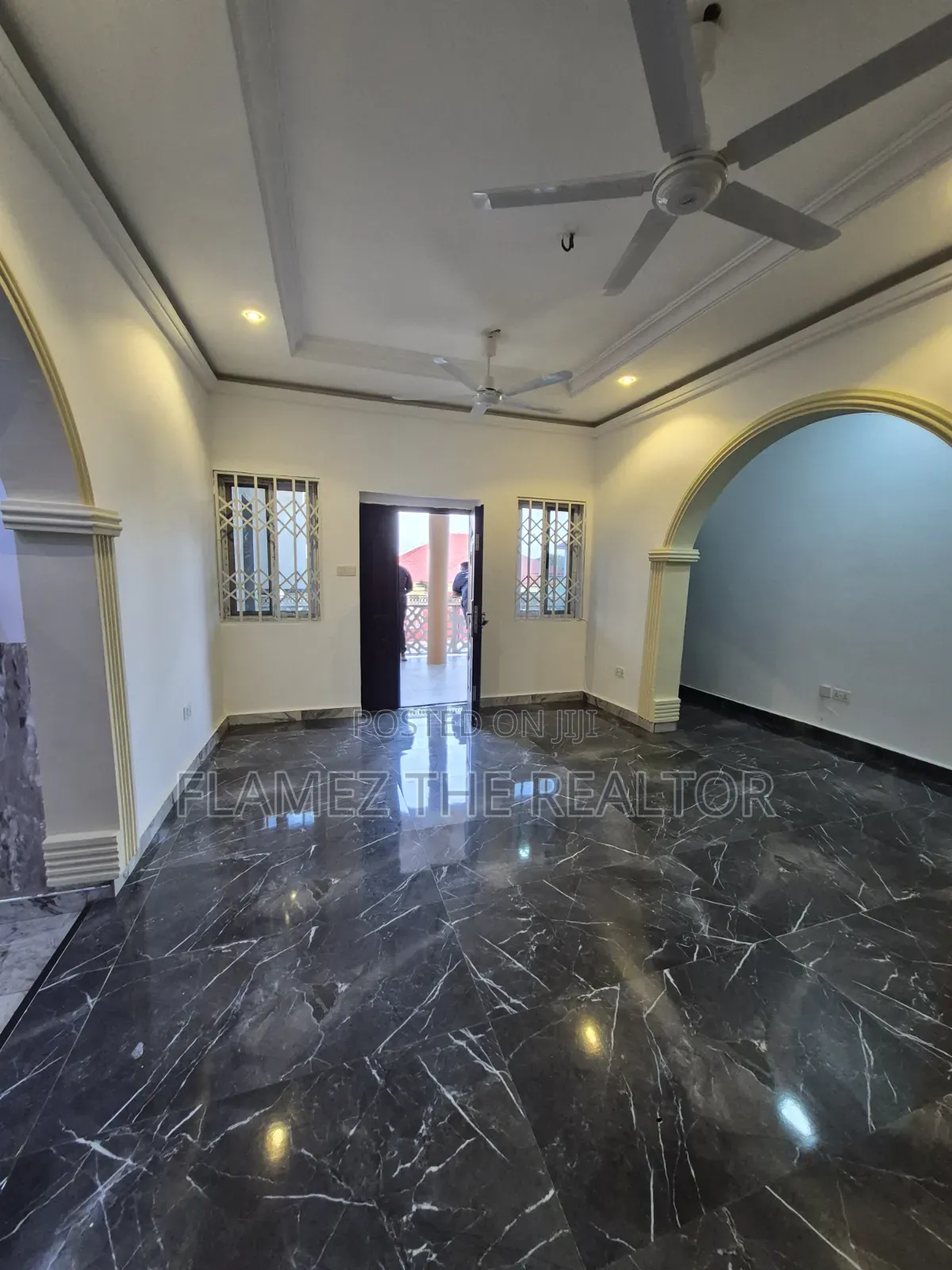 2bdrm Apartment in Acp Franco Area, Kwabenya for rent