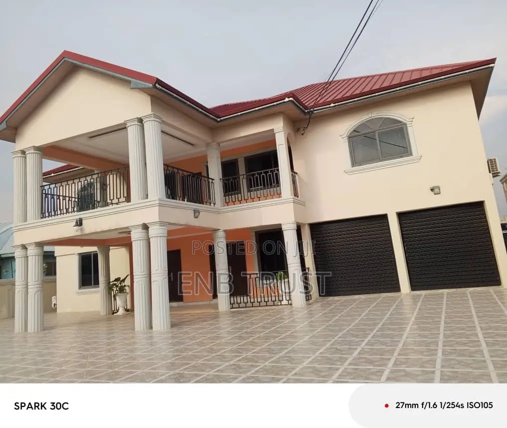 Furnished 5bdrm Duplex in Odumase, Pokuase for sale