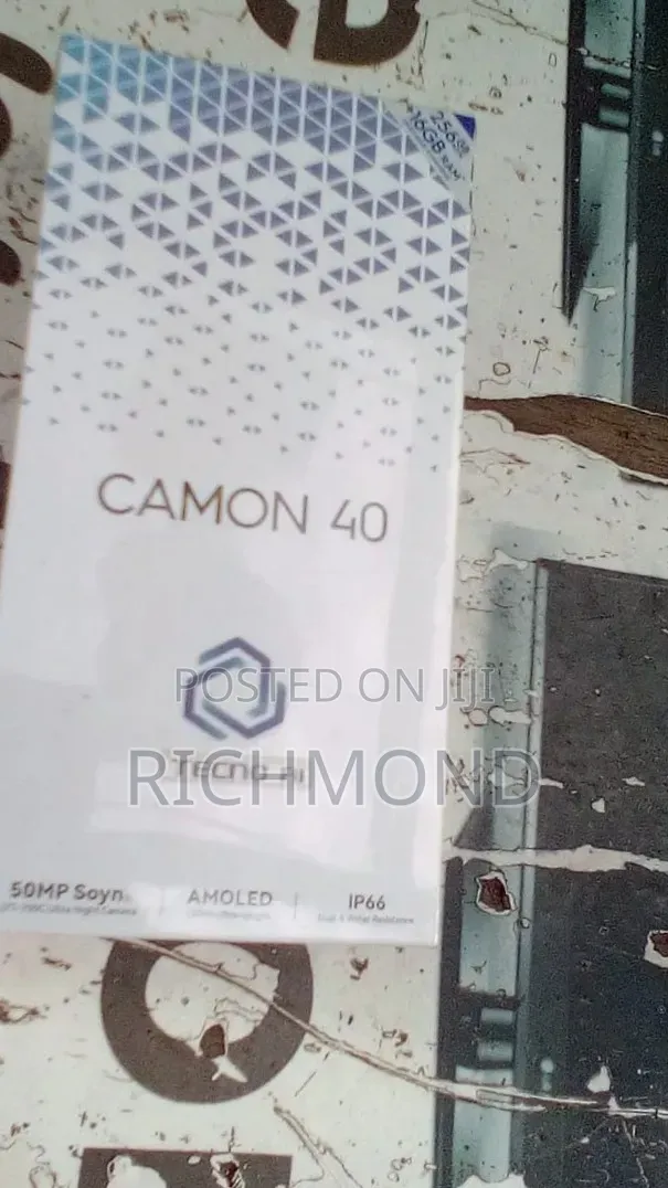 New Tecno Camon 40 256 GB Blue