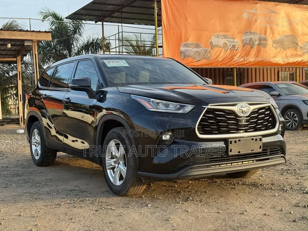 Toyota Highlander 2023 Black