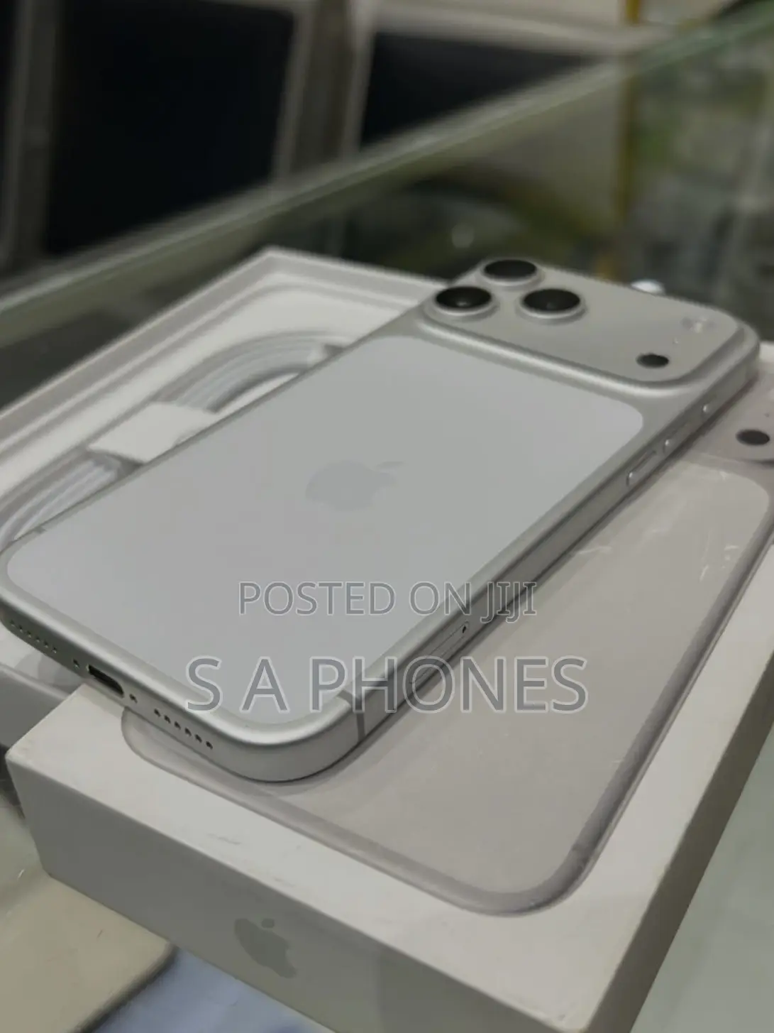 Apple iPhone 17 Pro Max 256 GB Silver