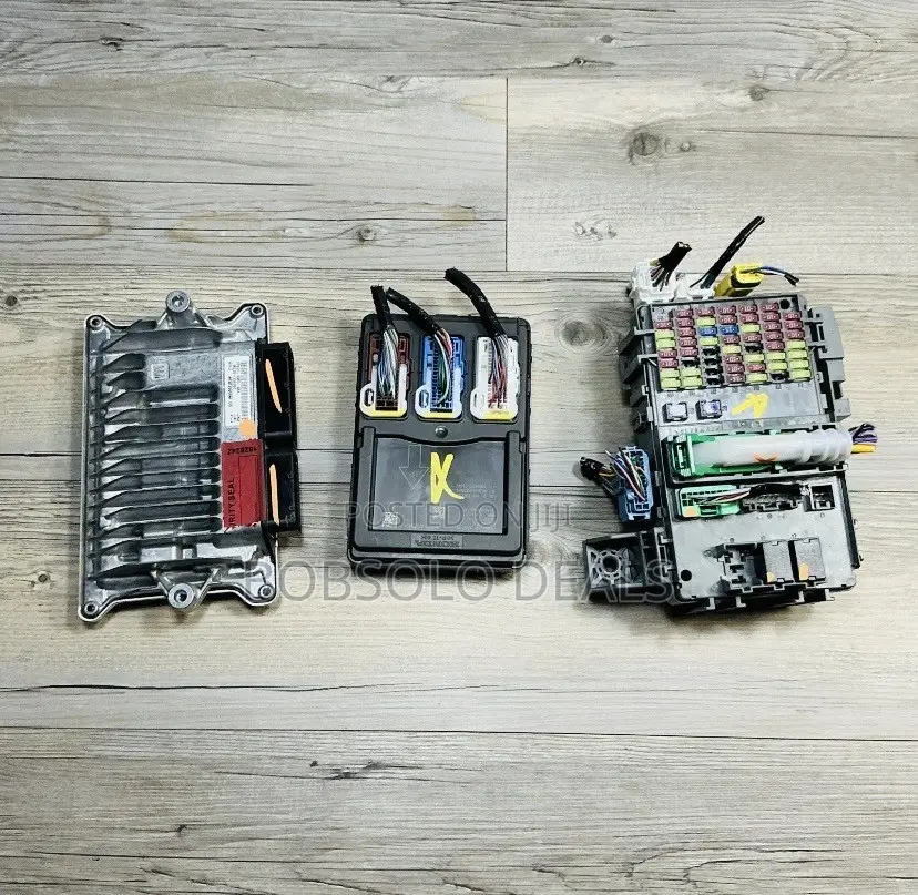 Honda Civic Sport 2.0 Ecm,bcm W/ Int. Fuse Box (2022-2025)