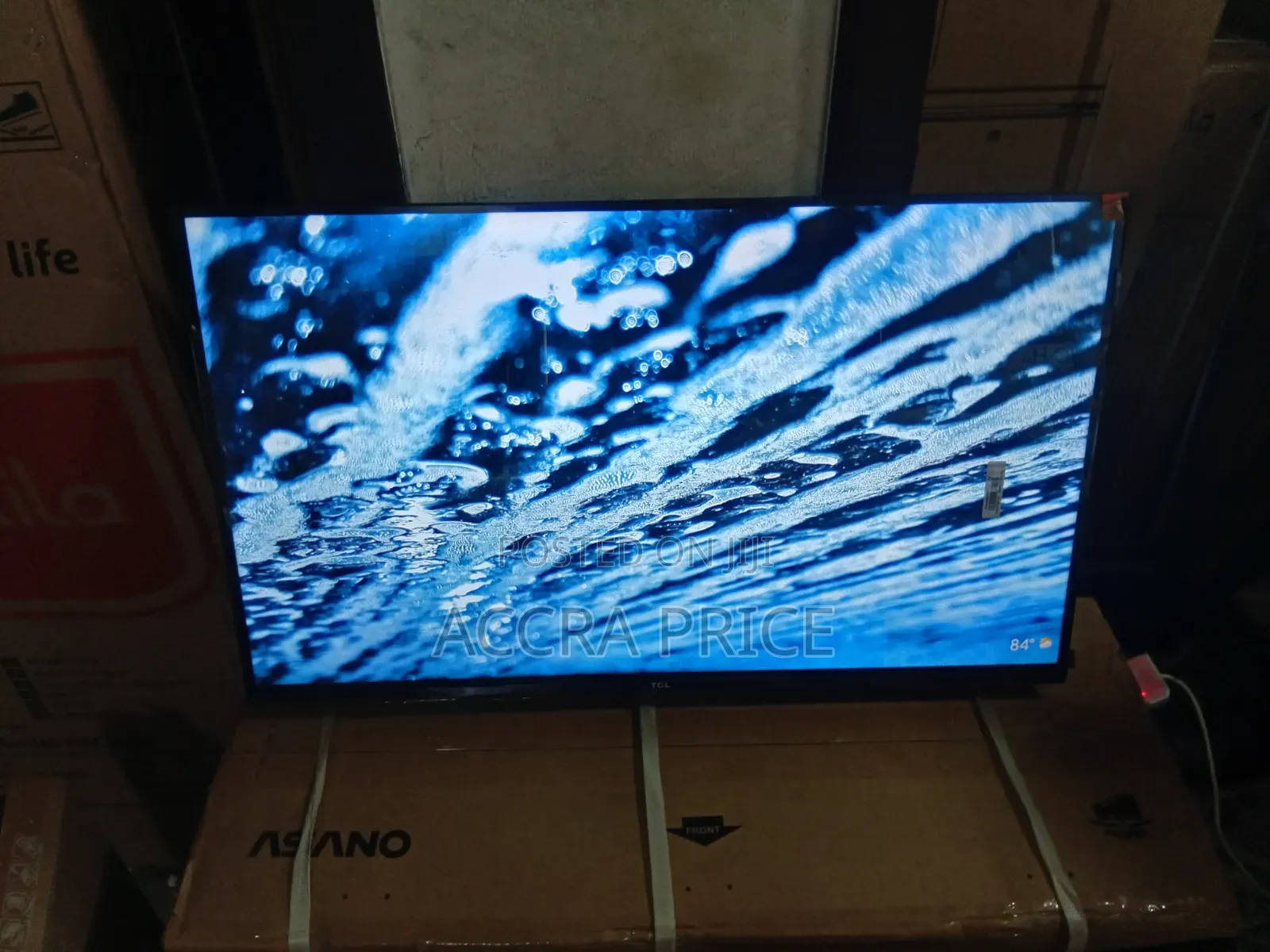TCL 32-Inch LED Television Clear and Stunning Viewing Experience