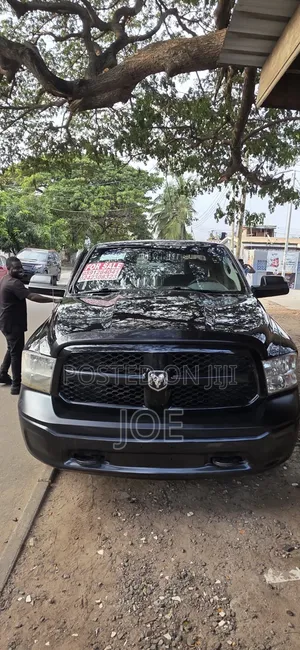 Dodge RAM 1500 5.7 Petrol AWD 2017 Black