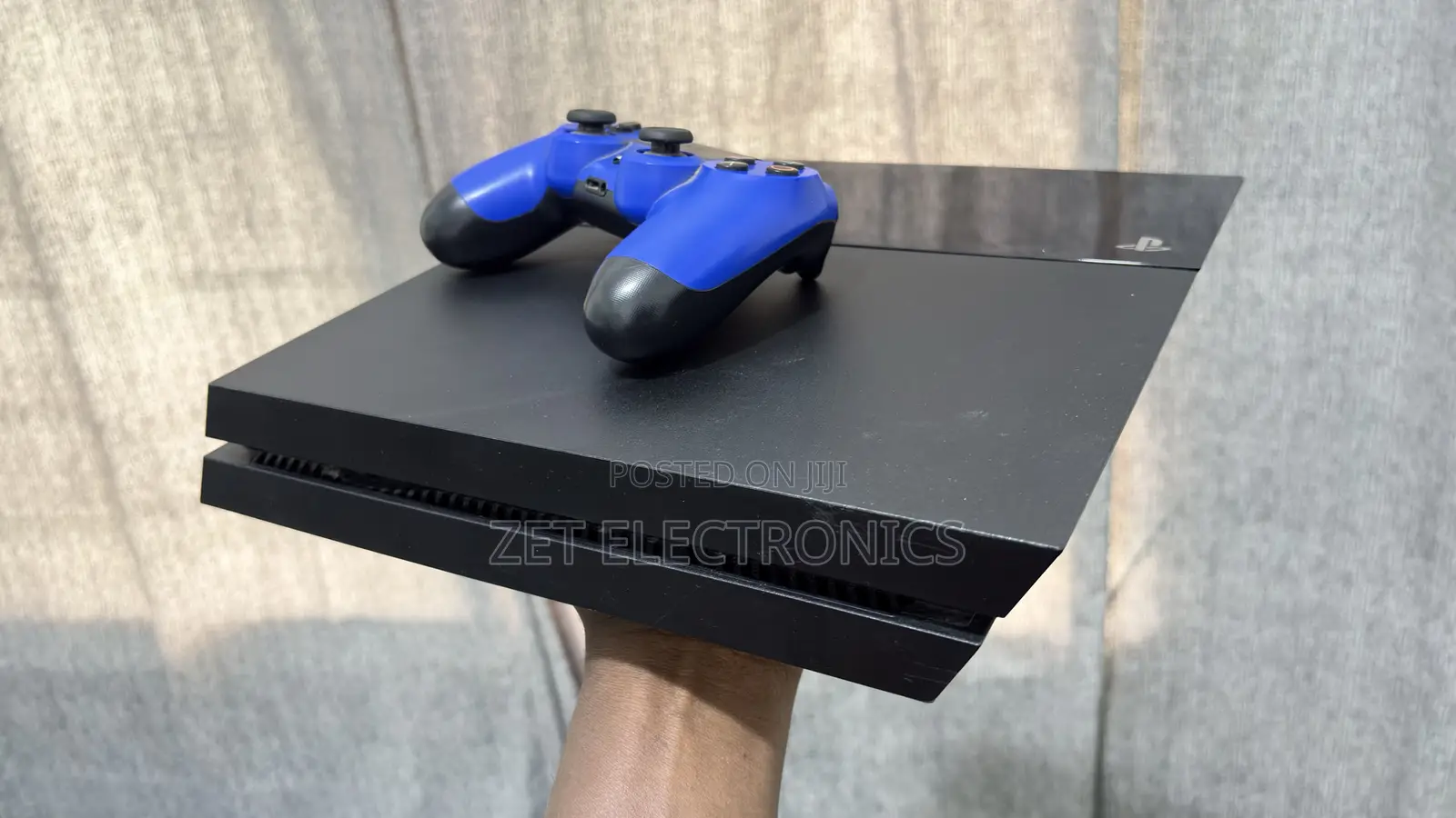 Playstation 4 Game Console Standard 500gb