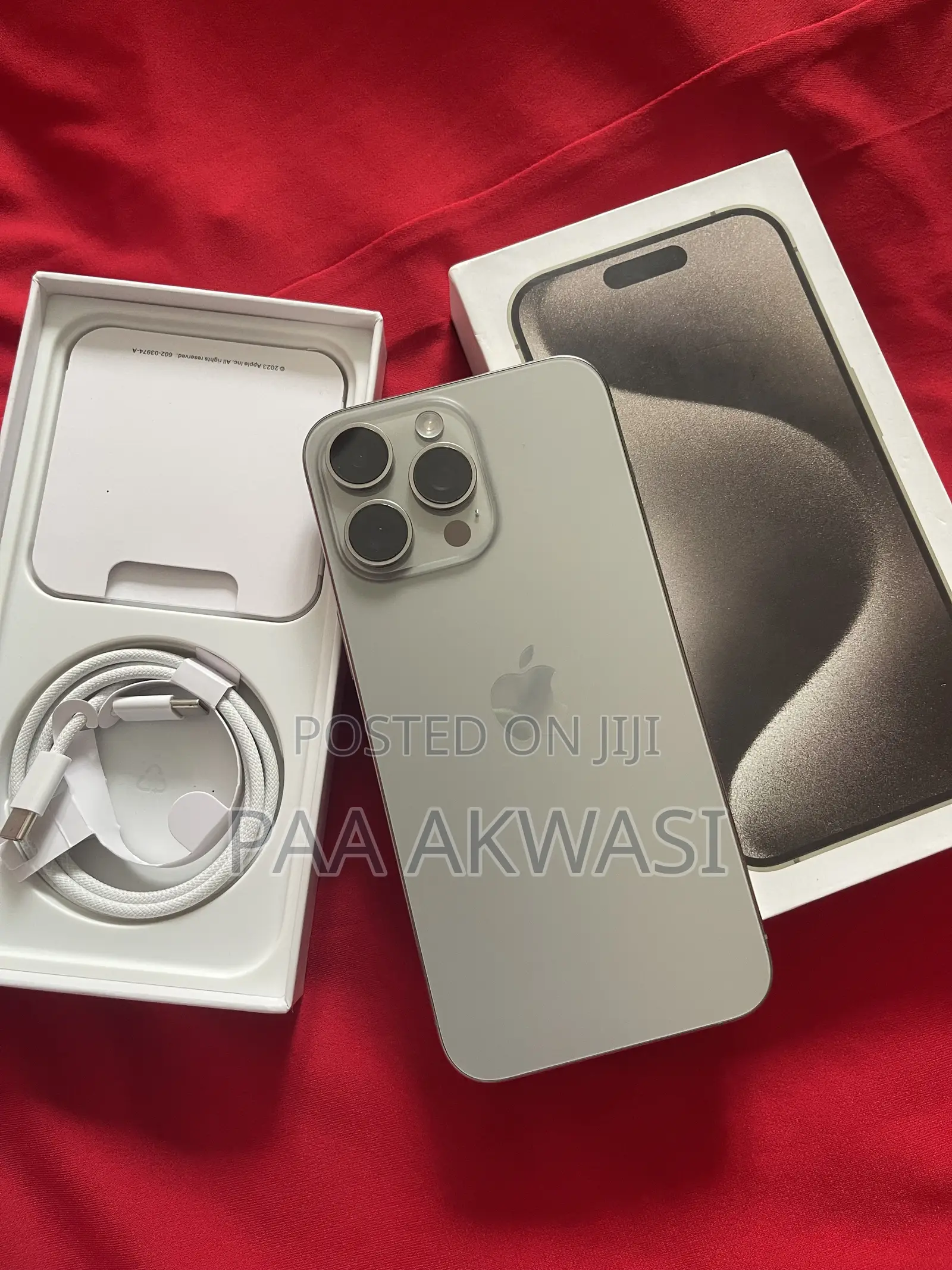 Apple iPhone 15 Pro Max 256 GB Silver