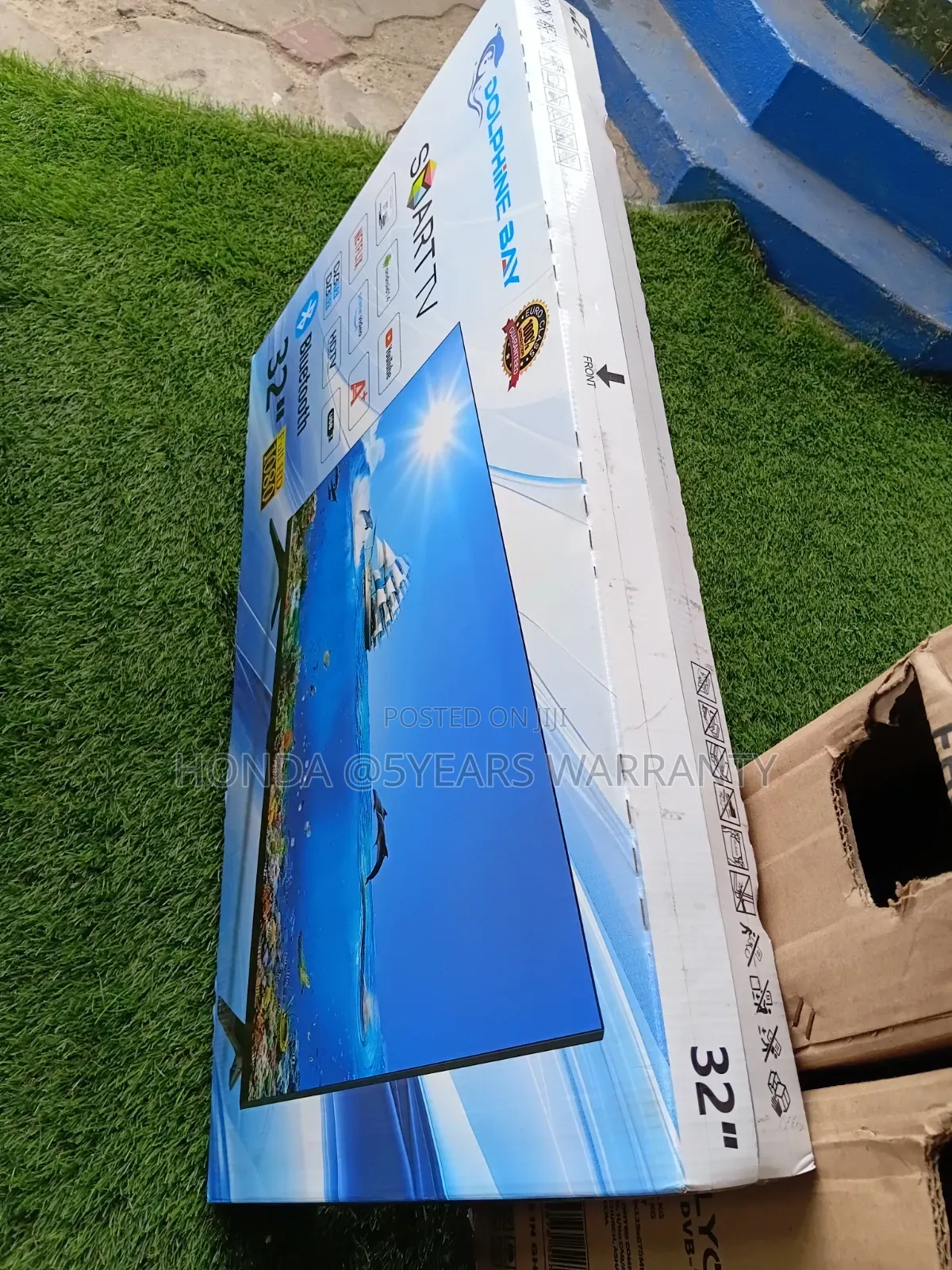 Dolphine Bay Smart TV - Bluetooth, YouTube & Netflix Is Available