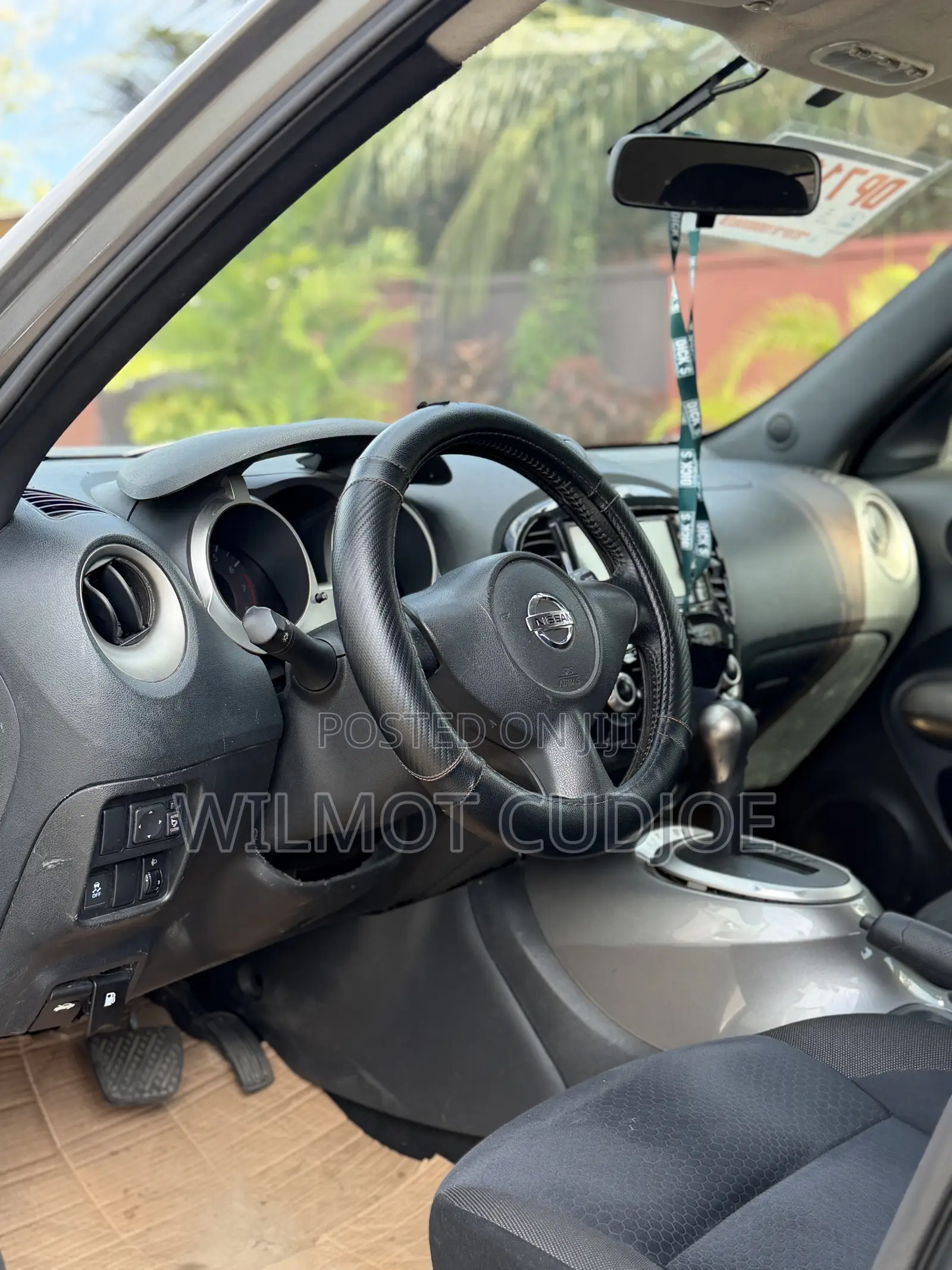 Nissan Juke 2012 Gray
