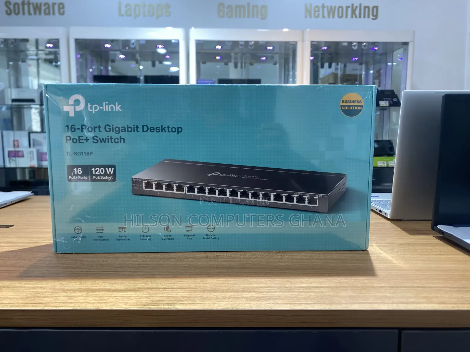 TP-Link TL-SG116P 16-Port Gigabit Desktop Switch With 16-Port PoE+