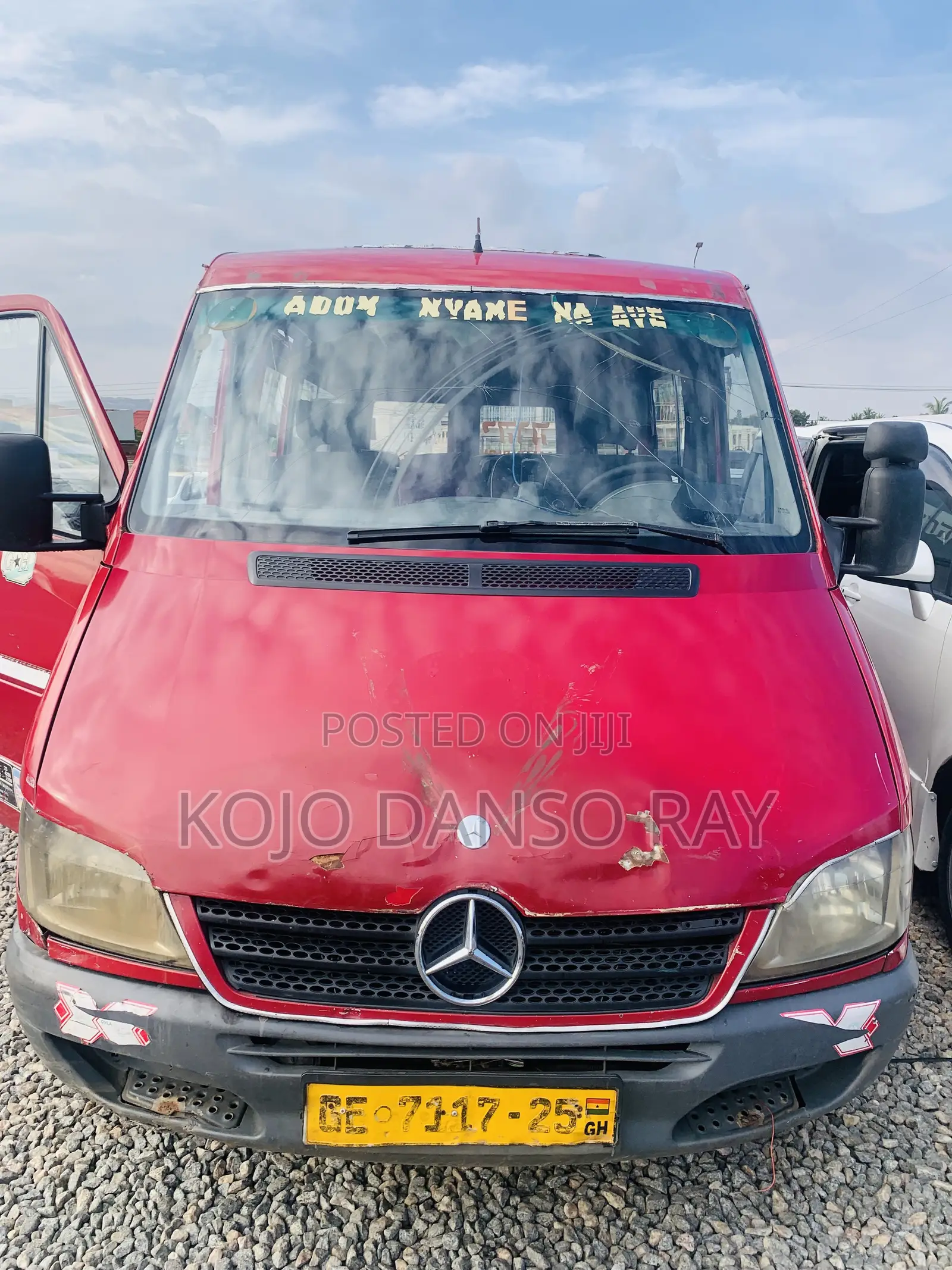 Mercedes-Benz Sprinter 2005 Red