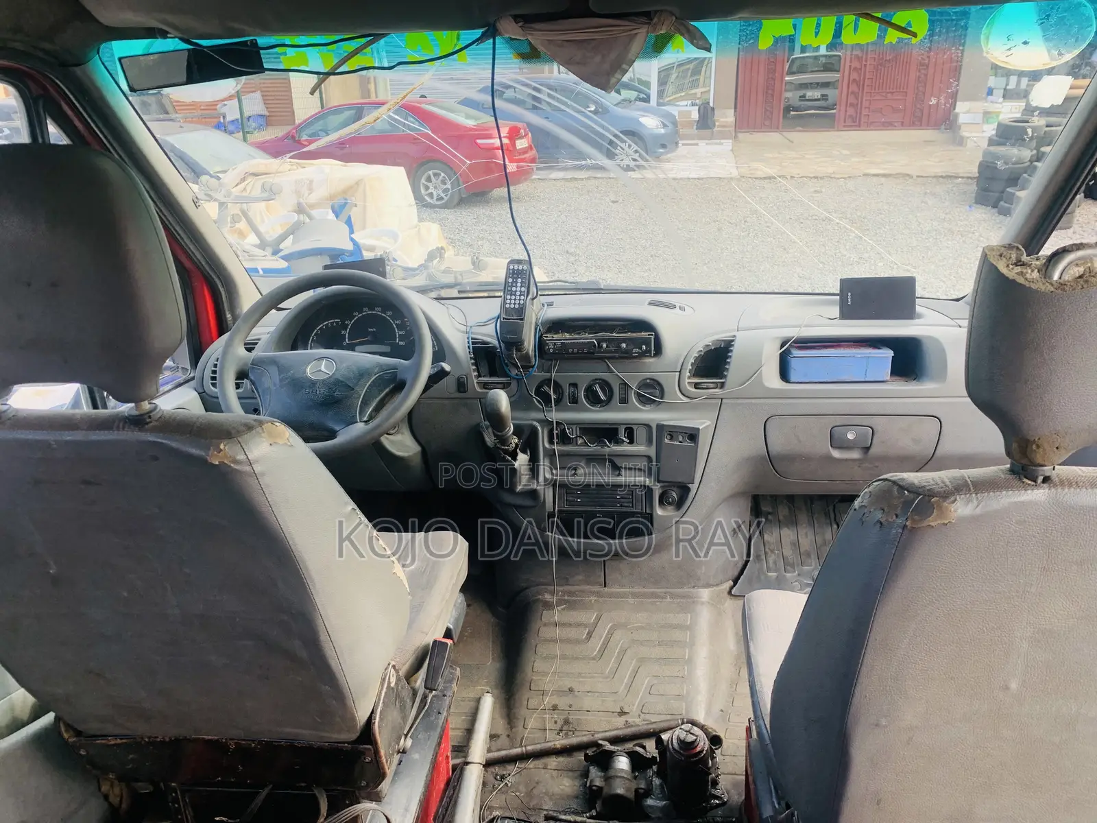 Mercedes-Benz Sprinter 2005 Red