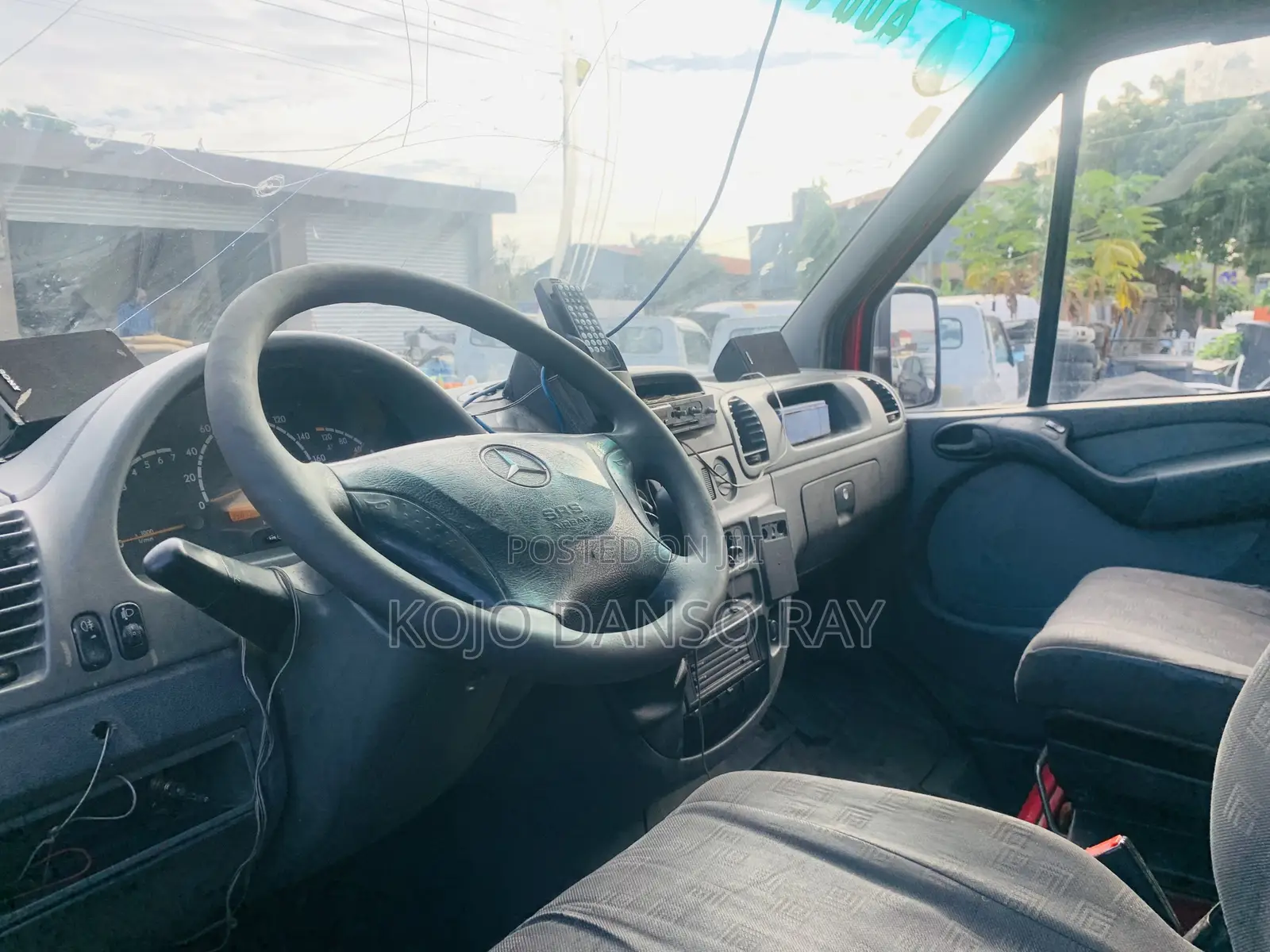 Mercedes-Benz Sprinter 2005 Red