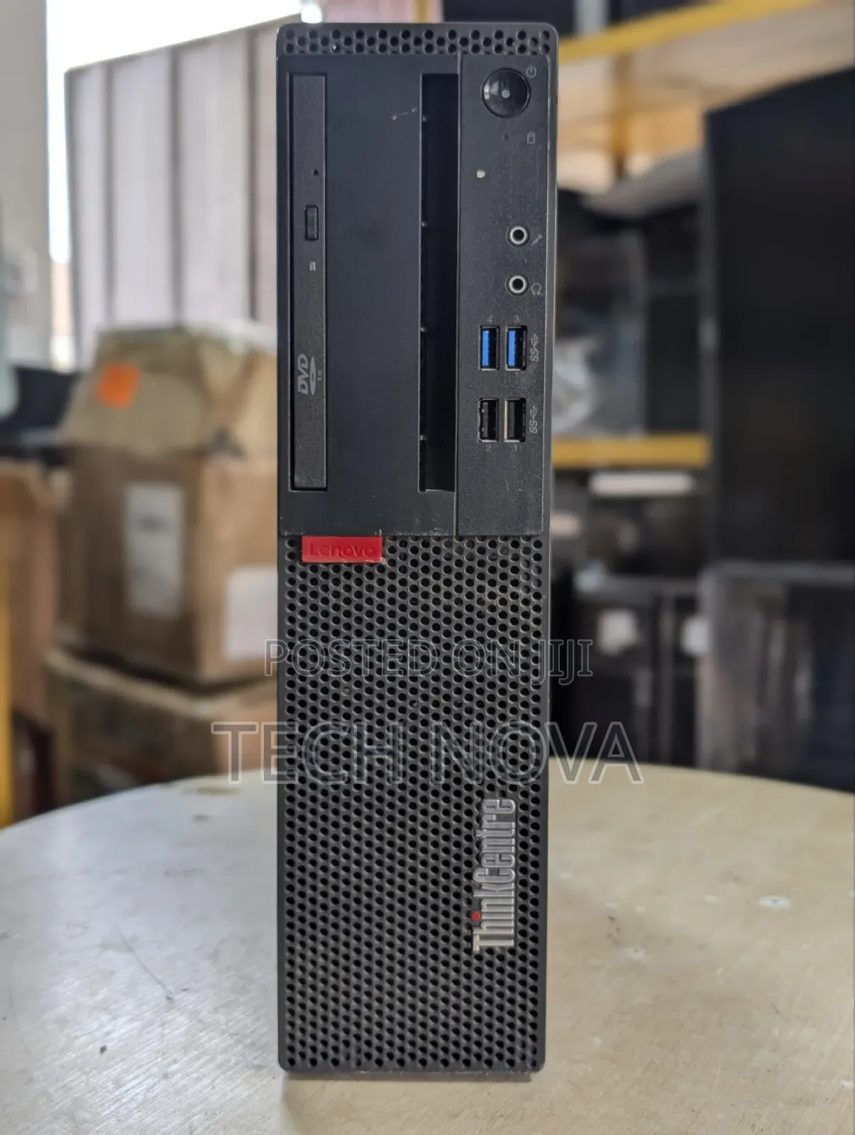 Desktop Computer Lenovo ThinkCentre M720 8GB AMD Ryzen 5 SSD 256GB