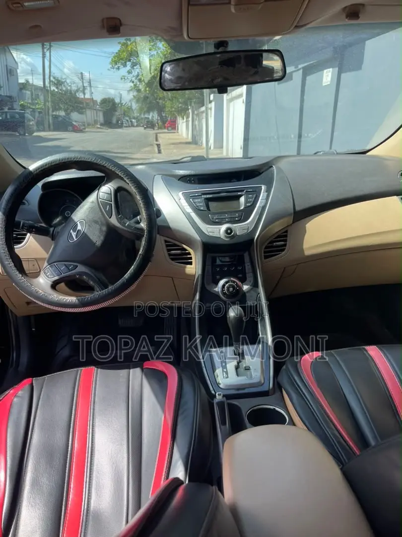 Hyundai Elantra 2013 Black